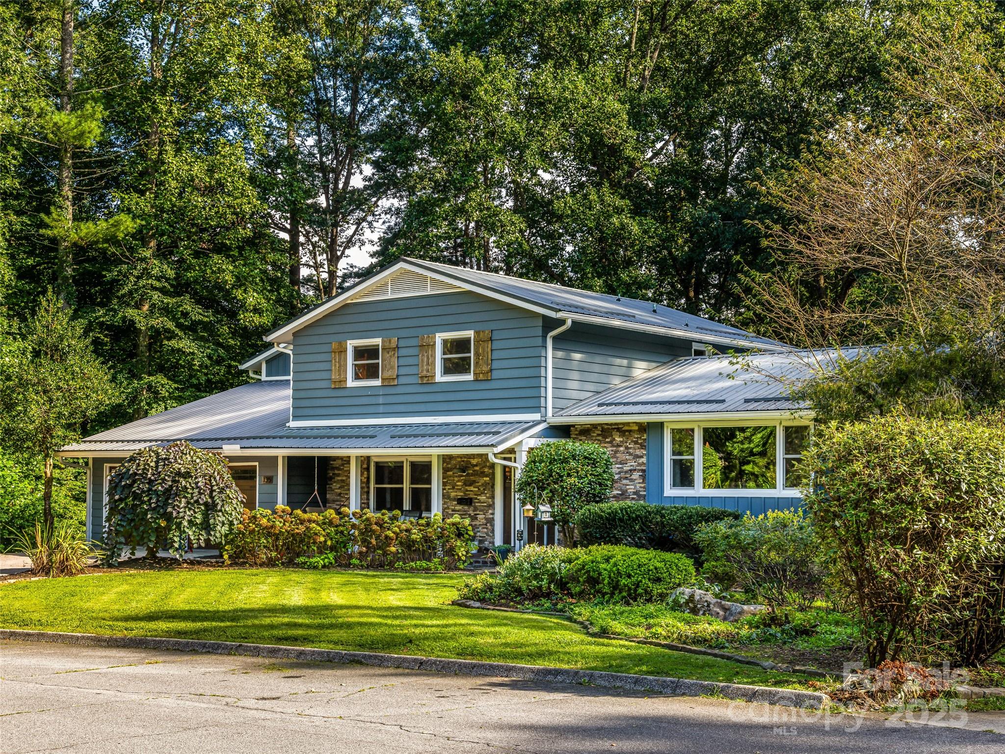 135 Dogwood Drive