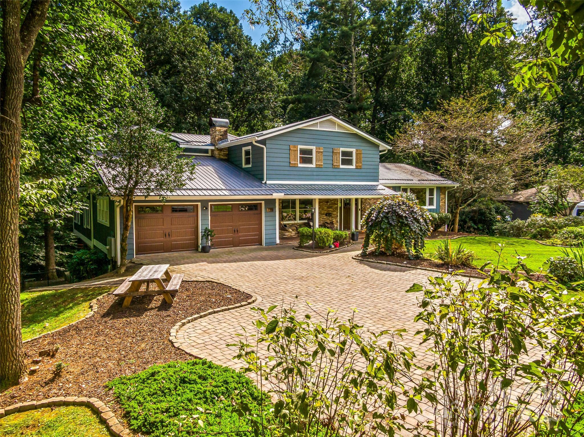 135 Dogwood Drive
