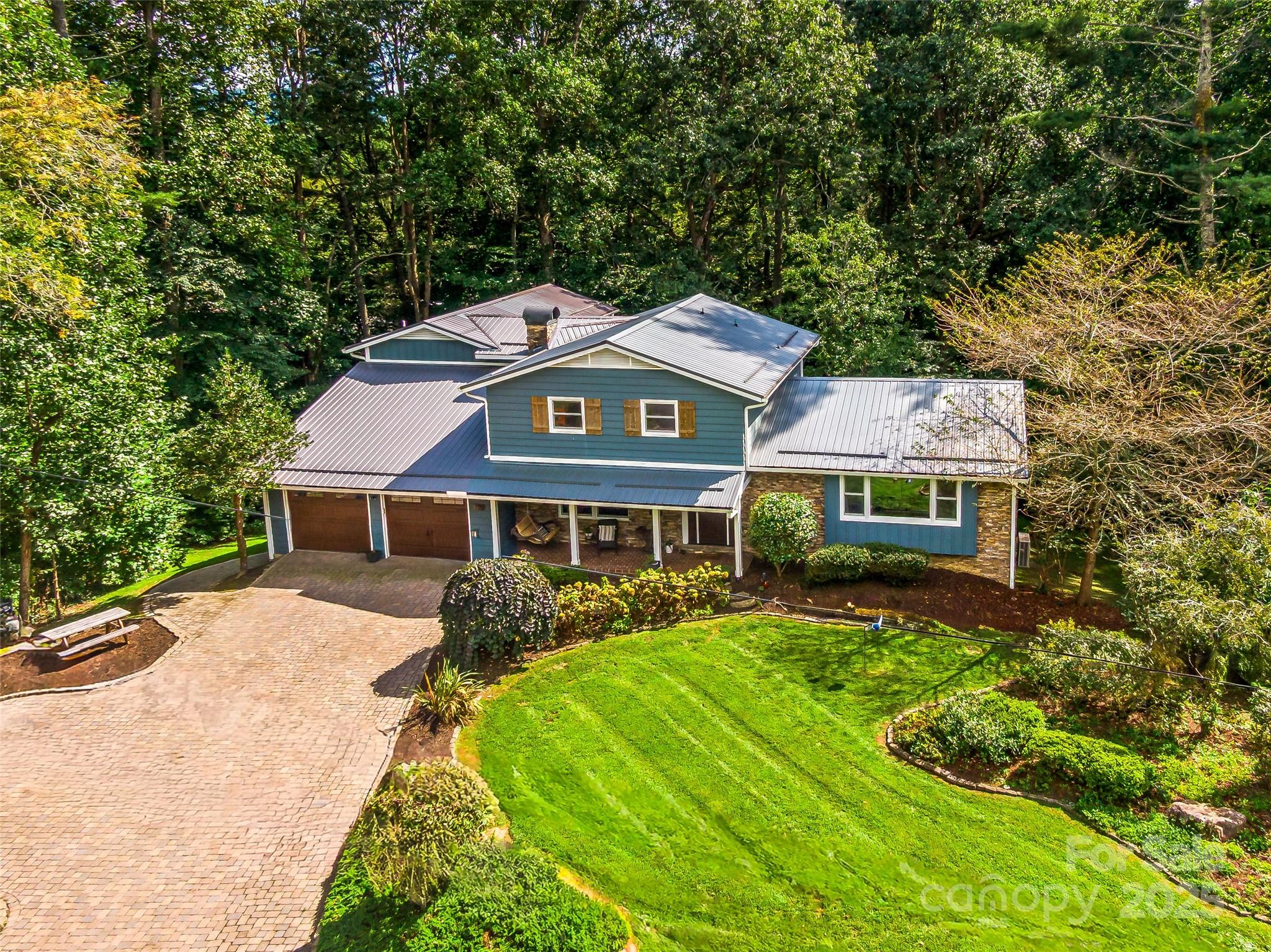 135 Dogwood Drive