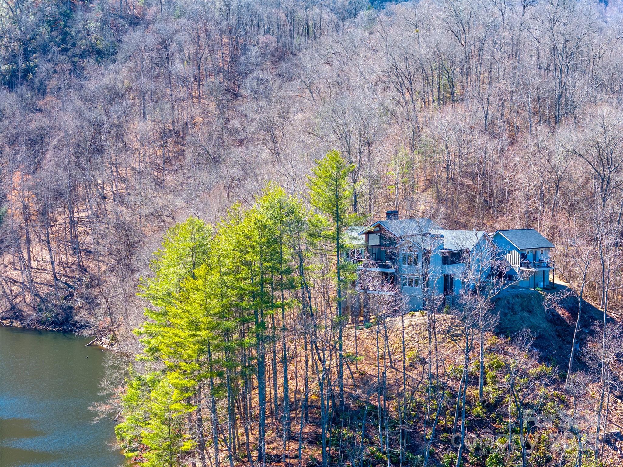 1132 Southshore Drive