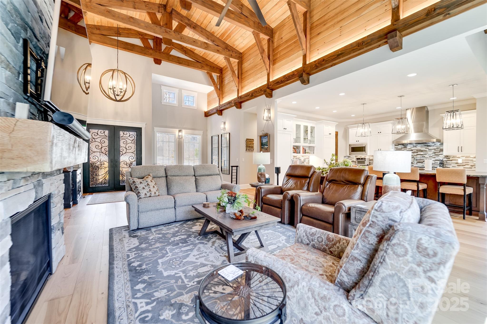 1132 Southshore Drive