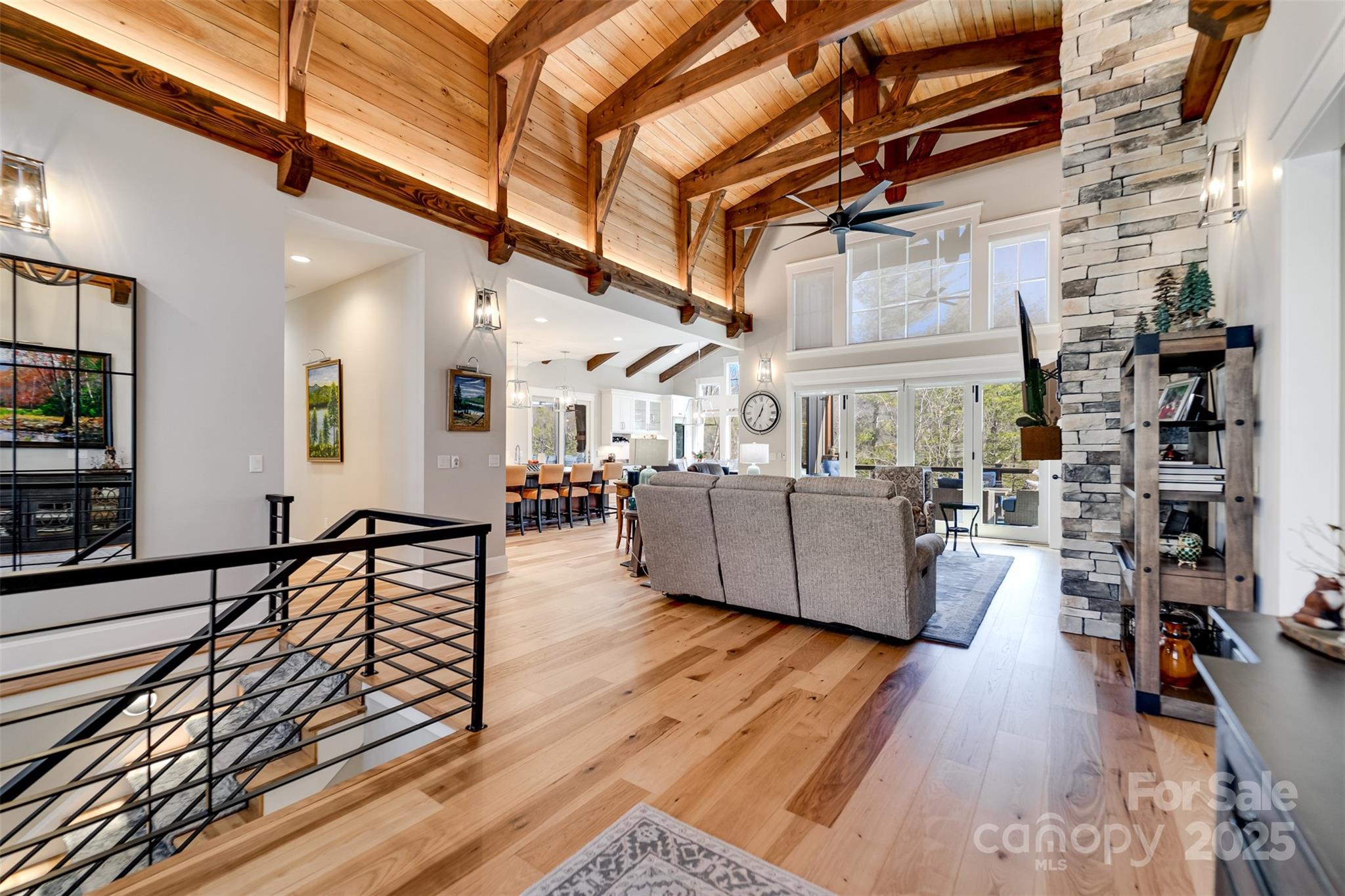 1132 Southshore Drive