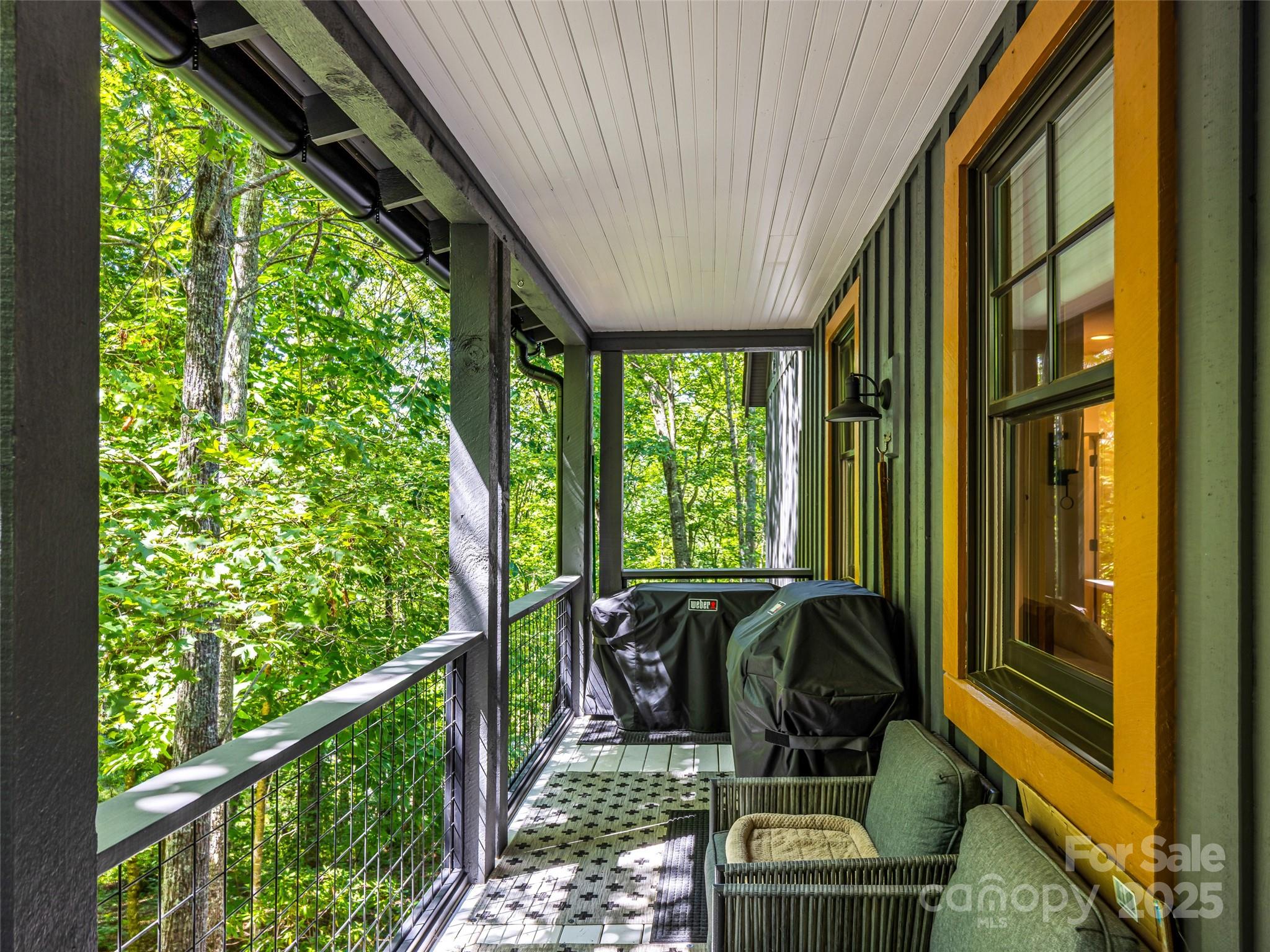 286 Hedgewood Drive