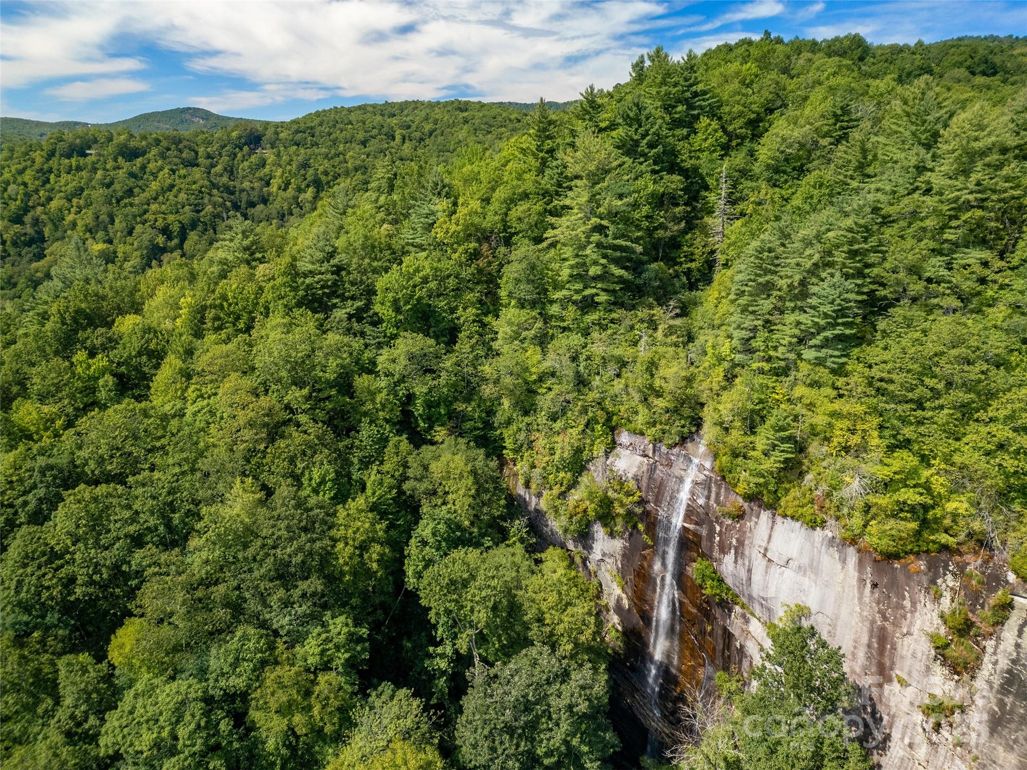 999 N Robinson Creek Road