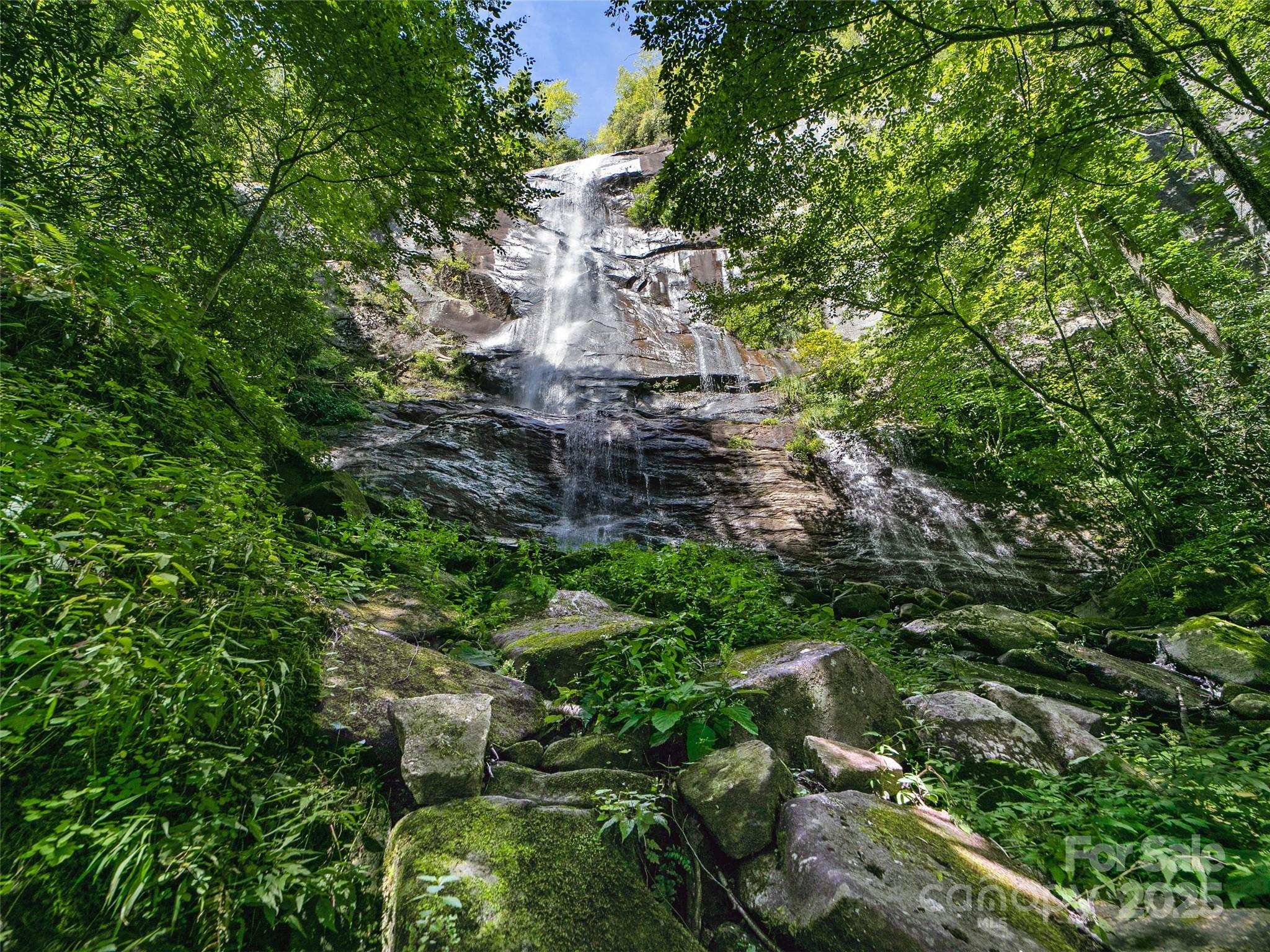 999 N Robinson Creek Road
