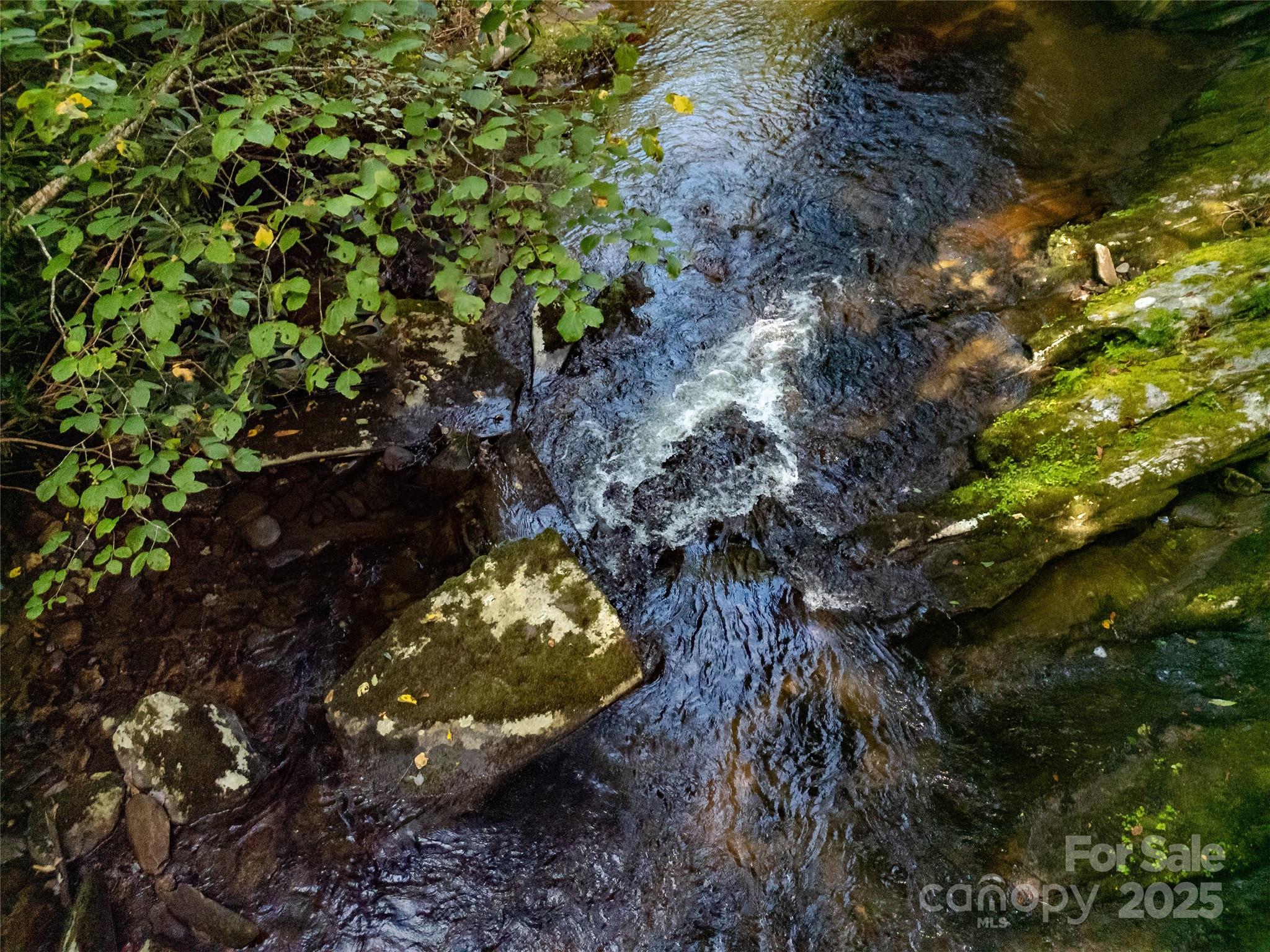 999 N Robinson Creek Road