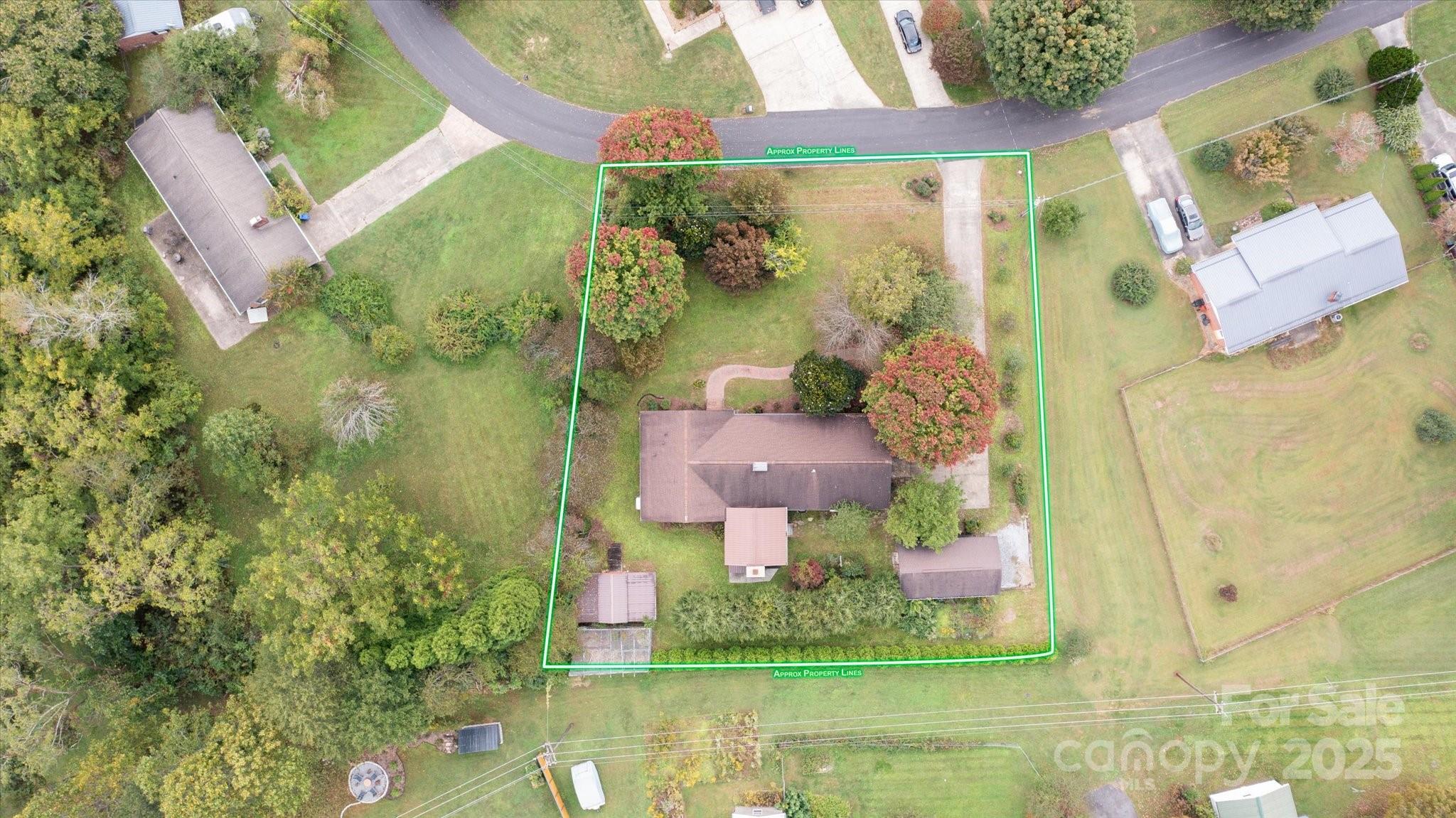 196 Broadview Circle