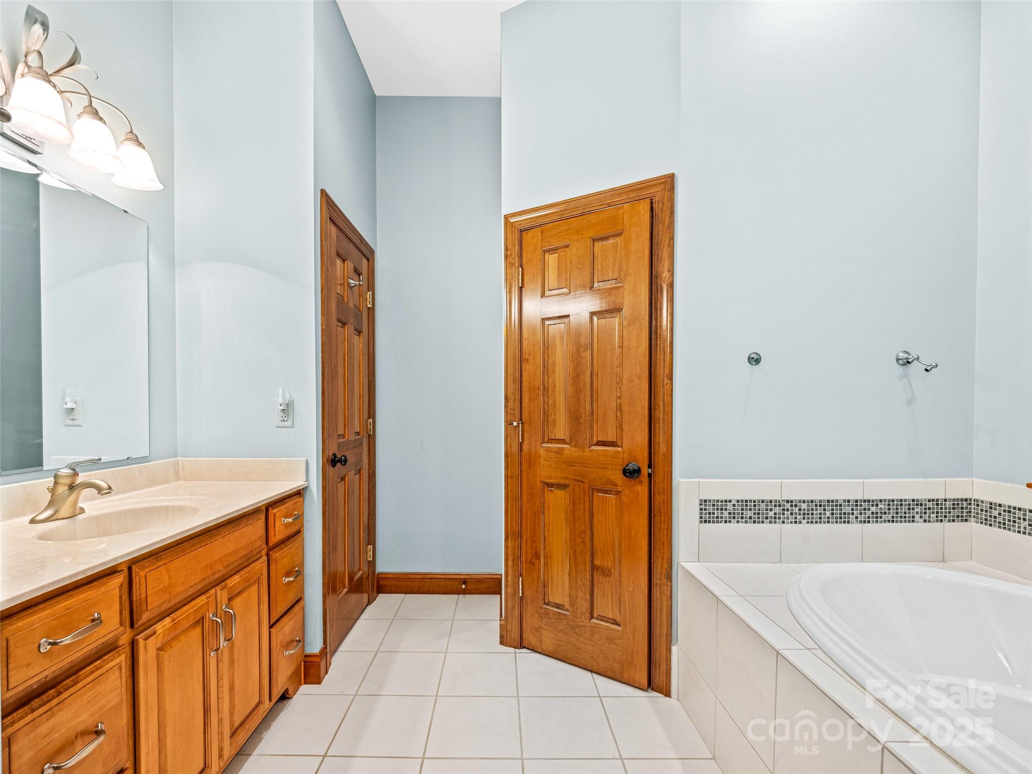 1341 Double Knob Drive