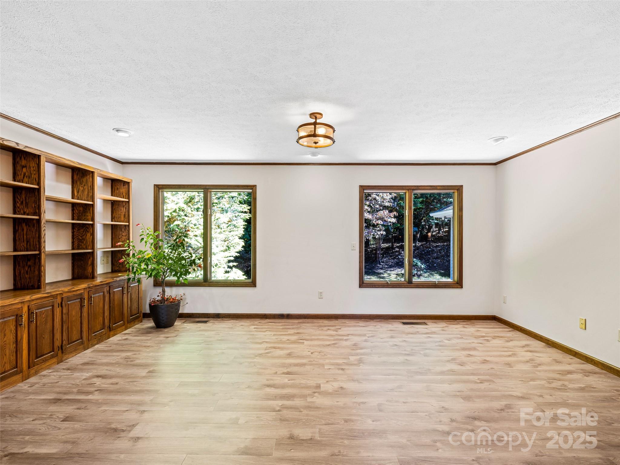 50 Timberlane Circle