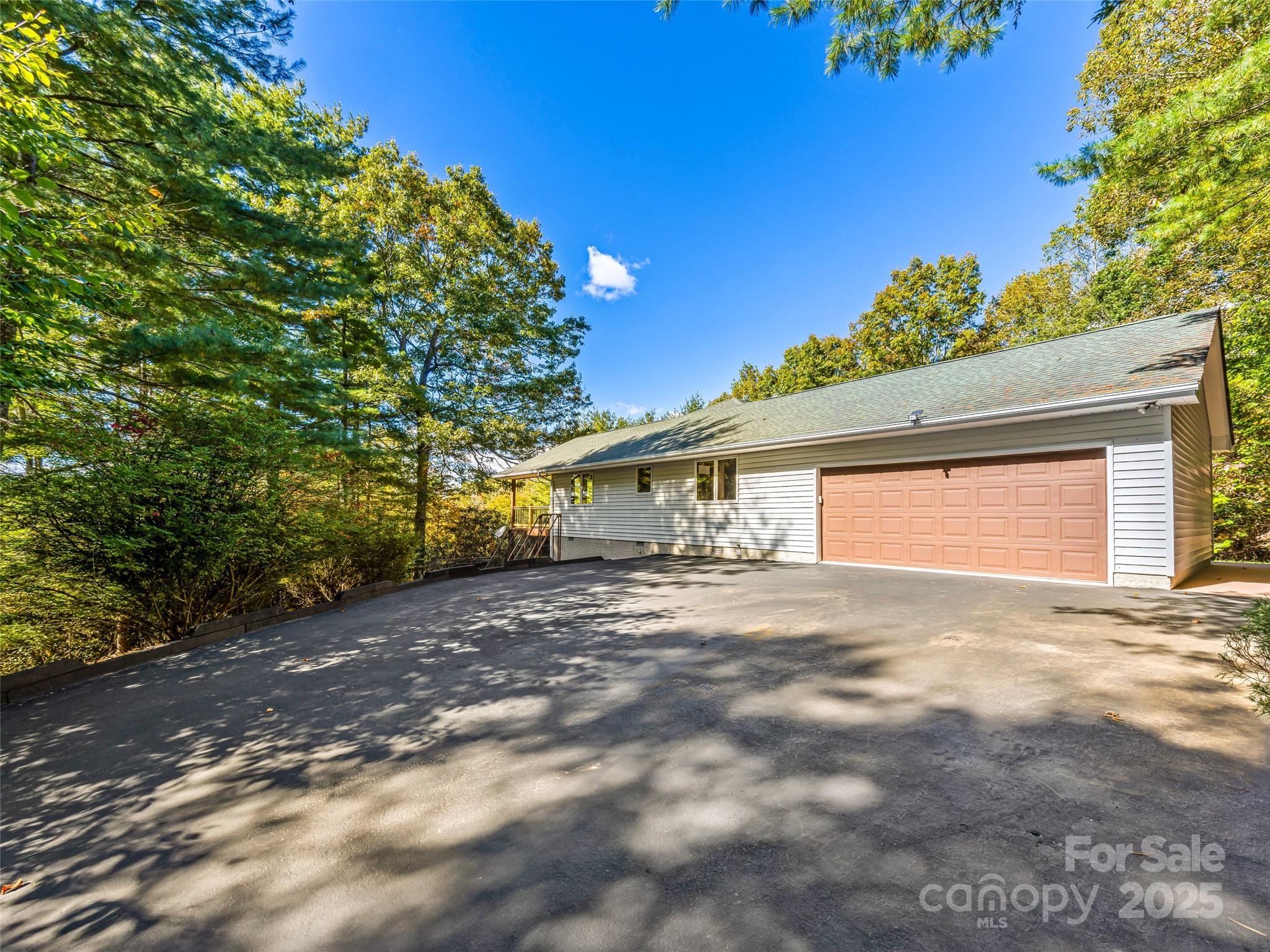 50 Timberlane Circle