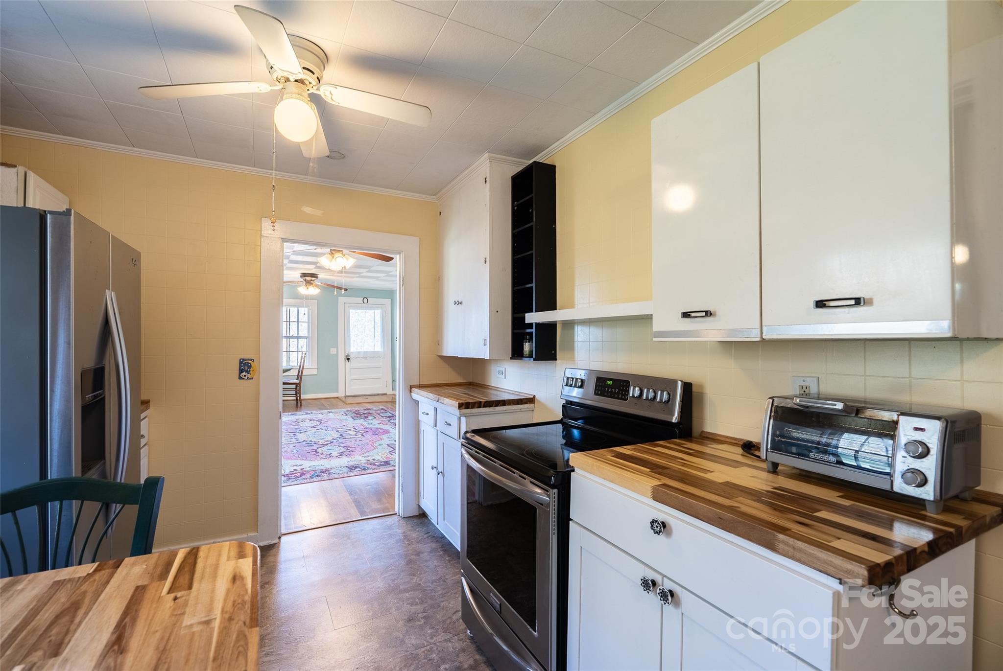 350 Island Cove Road