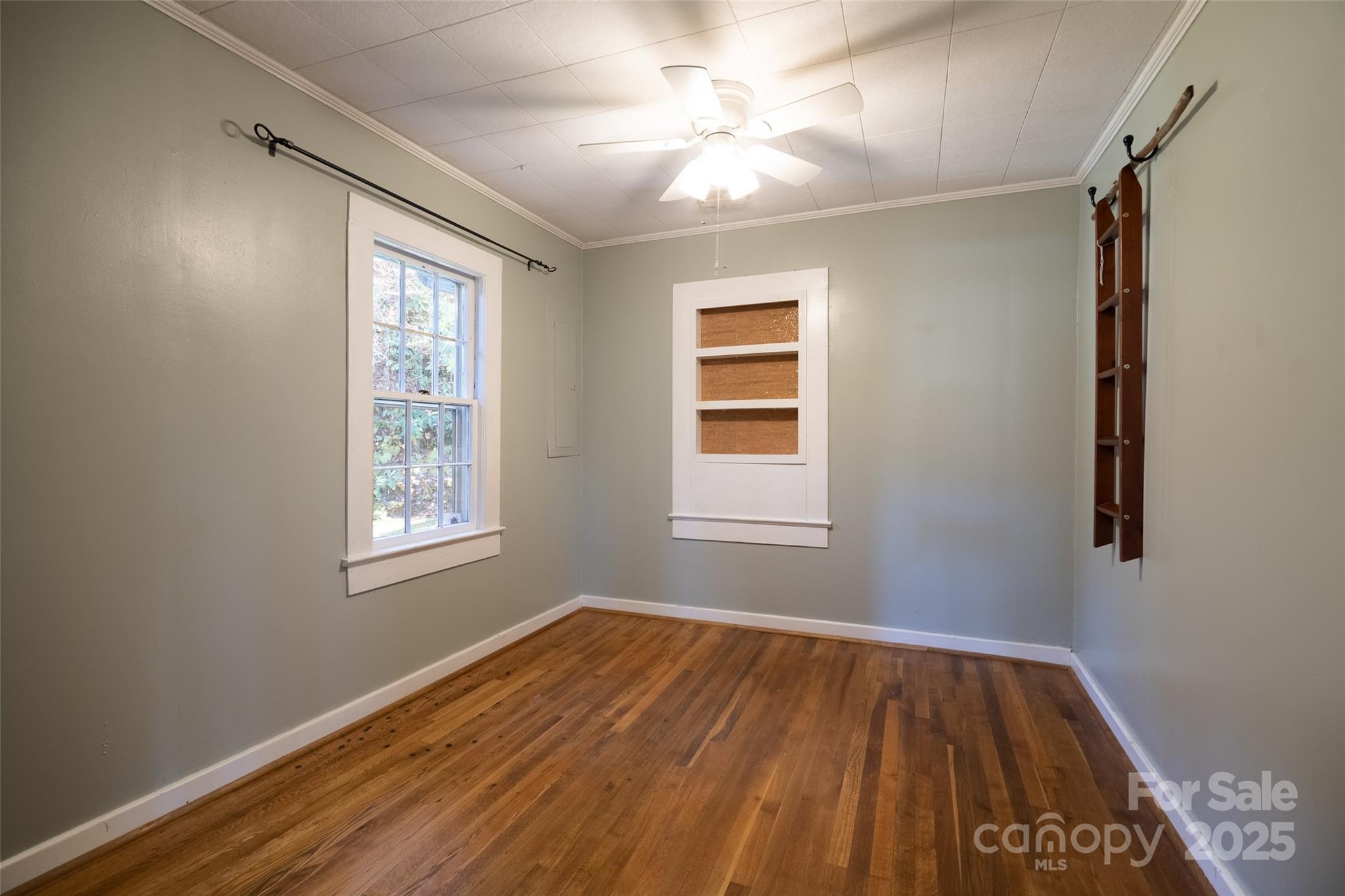 350 Island Cove Road