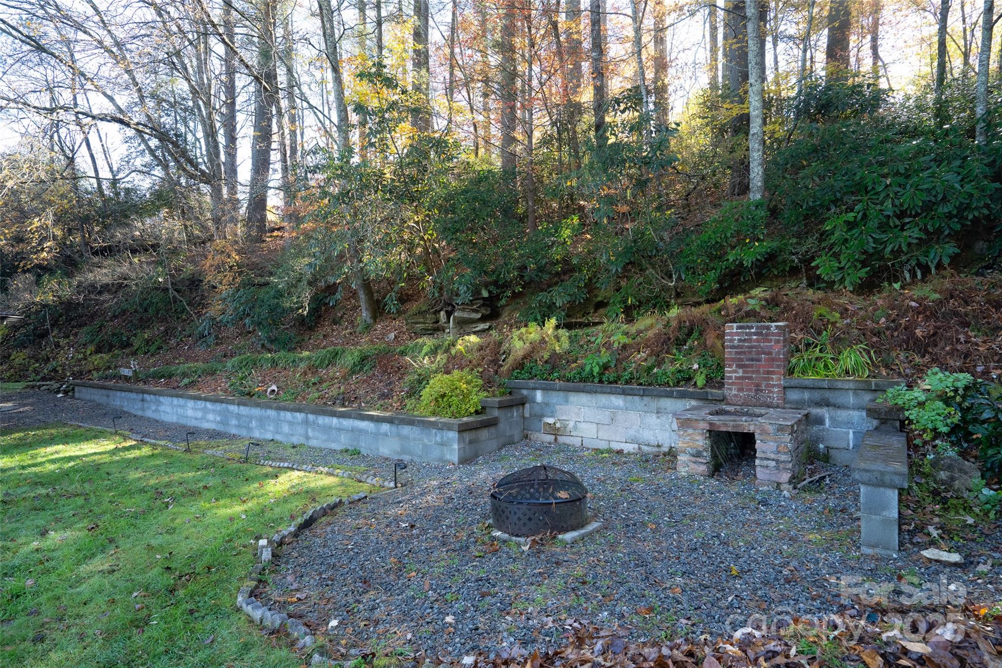 350 Island Cove Road