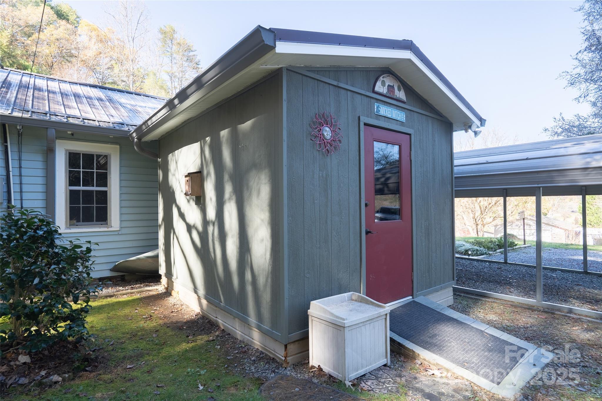 350 Island Cove Road