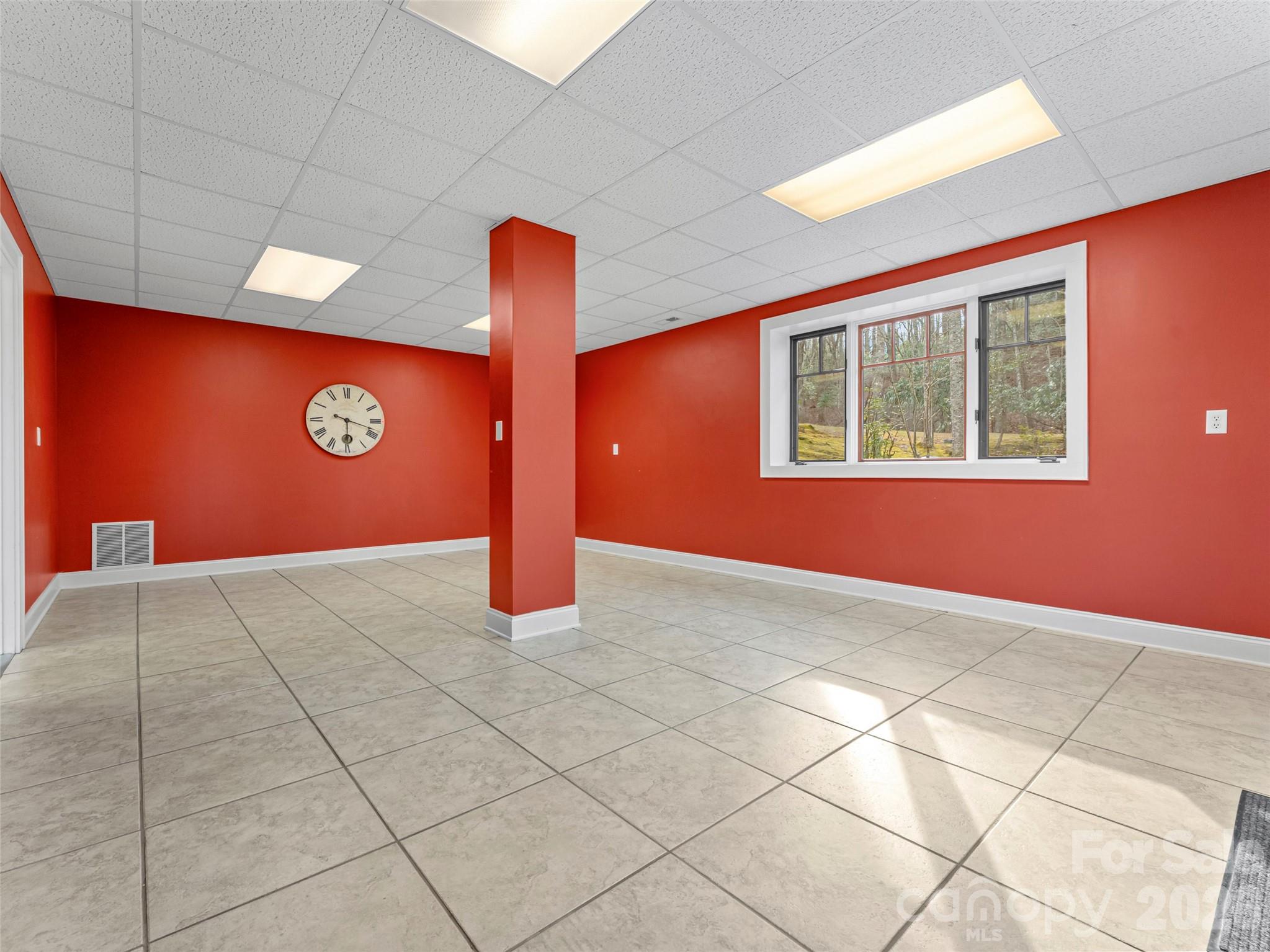 405 Kanasdatsi Drive