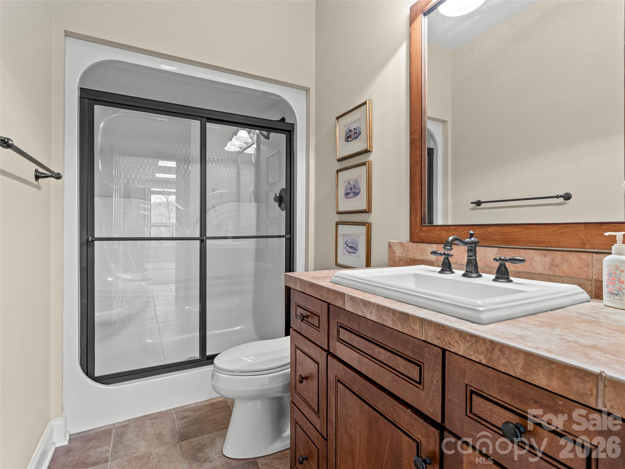 405 Kanasdatsi Drive