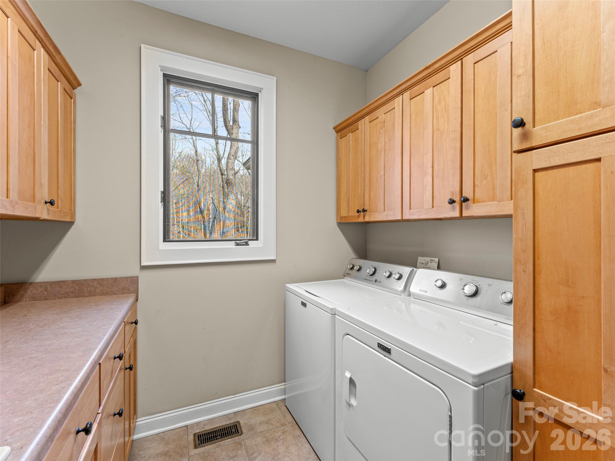 405 Kanasdatsi Drive