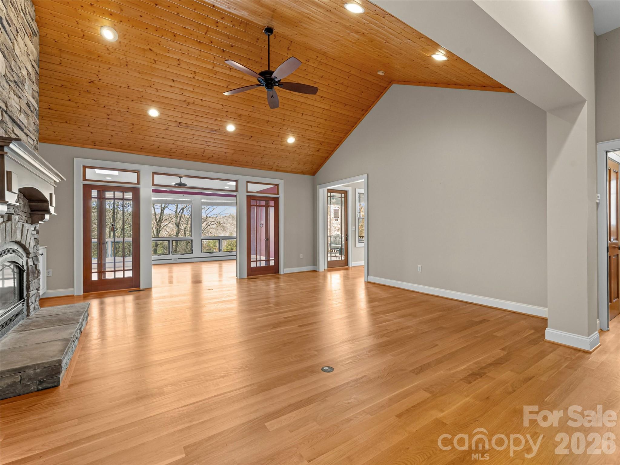 405 Kanasdatsi Drive