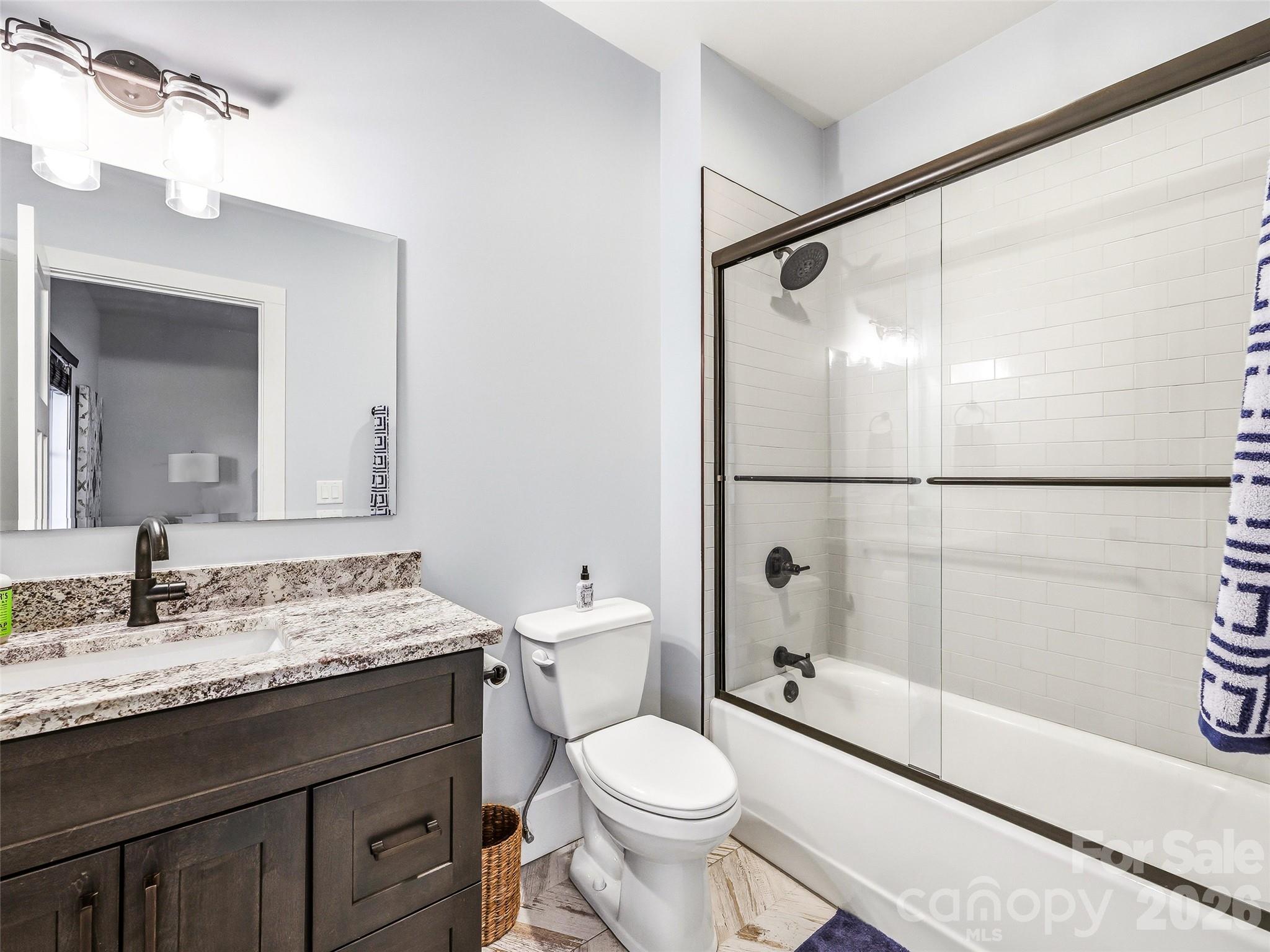 1839 Grandview Drive