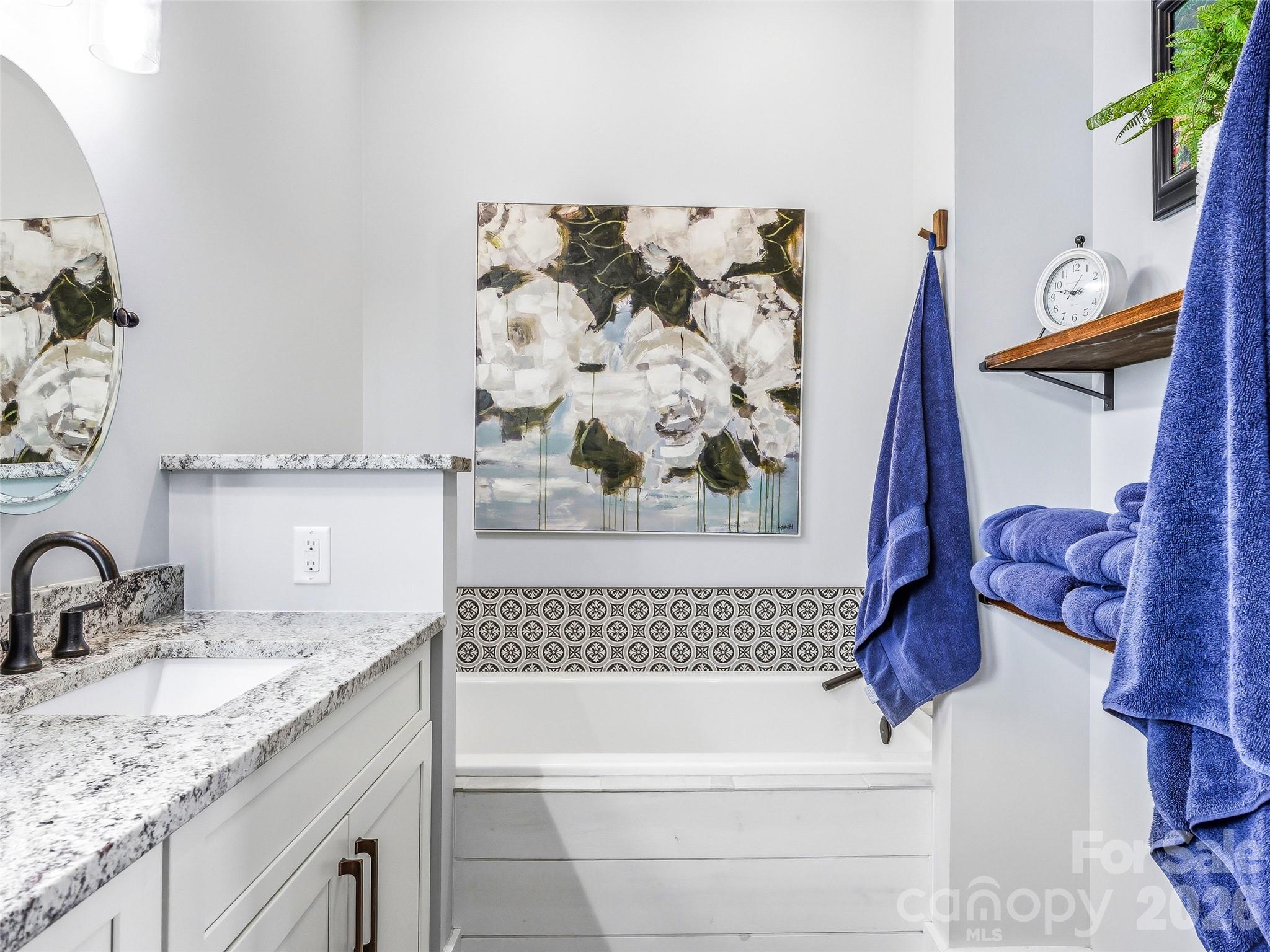 1839 Grandview Drive