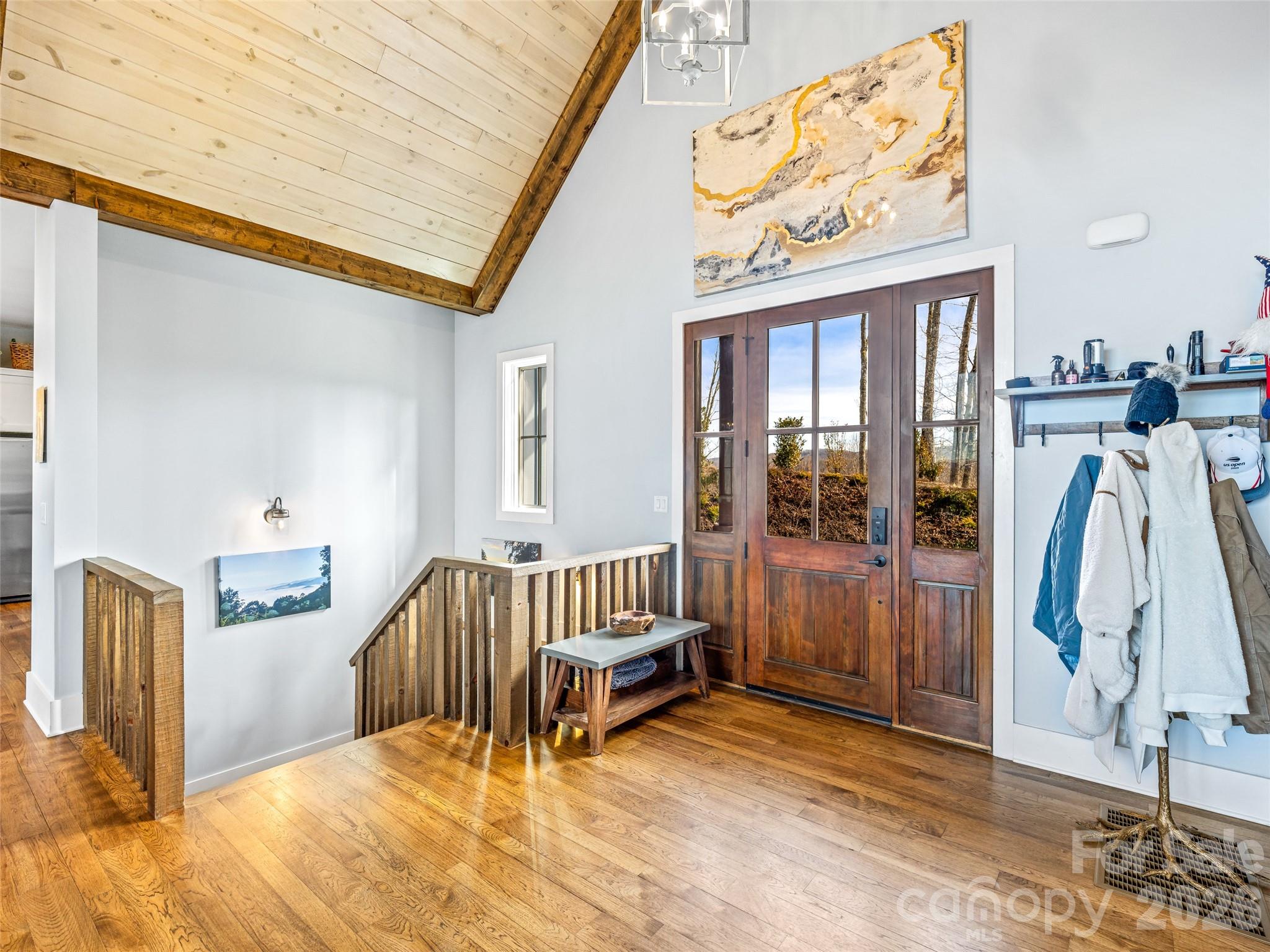 1839 Grandview Drive