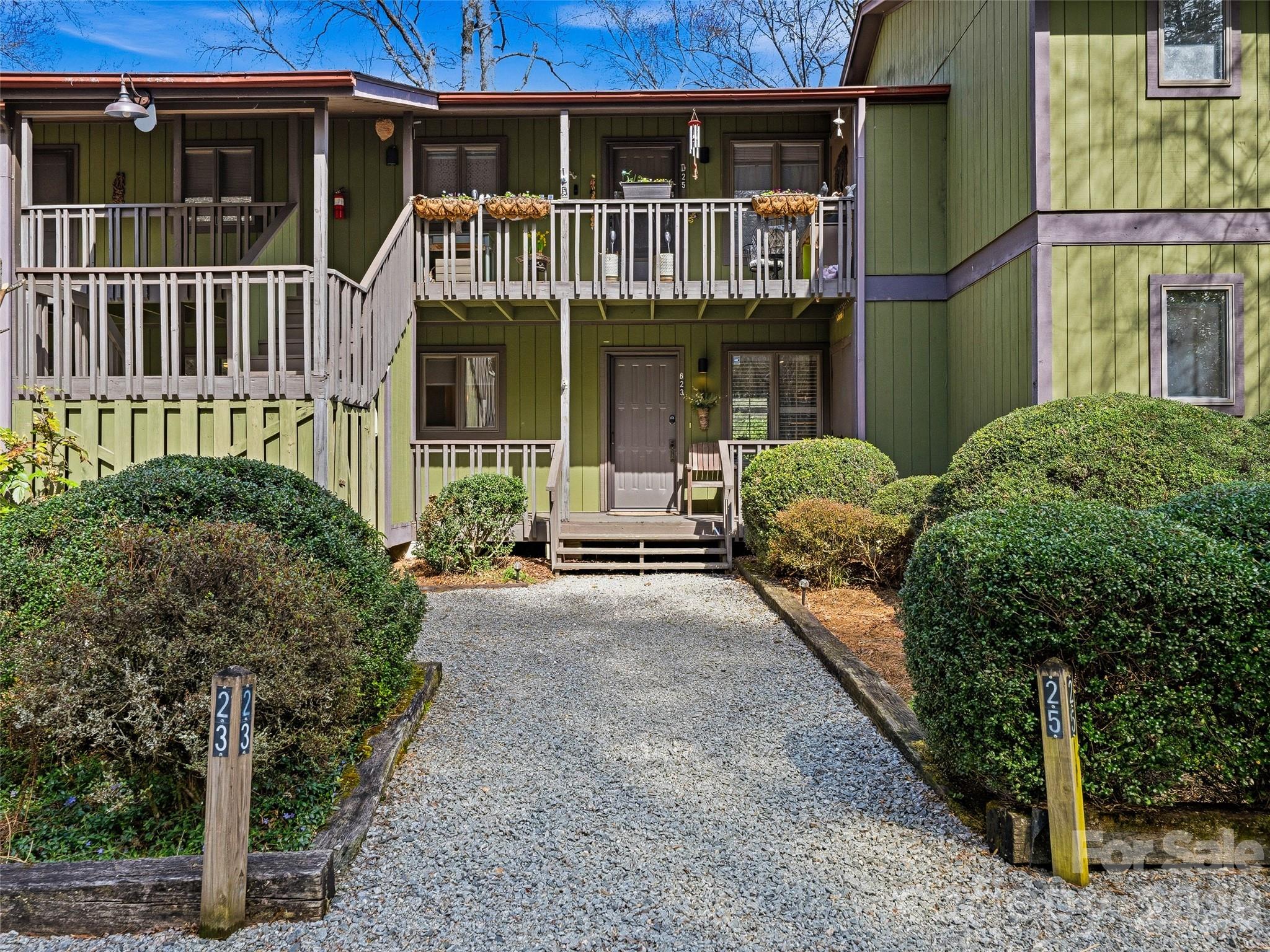 23 Gold Finch Court