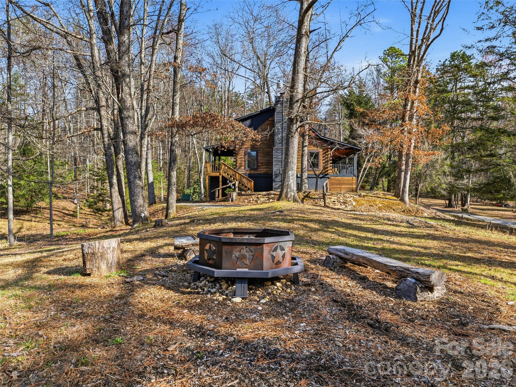 55 Valley Lane