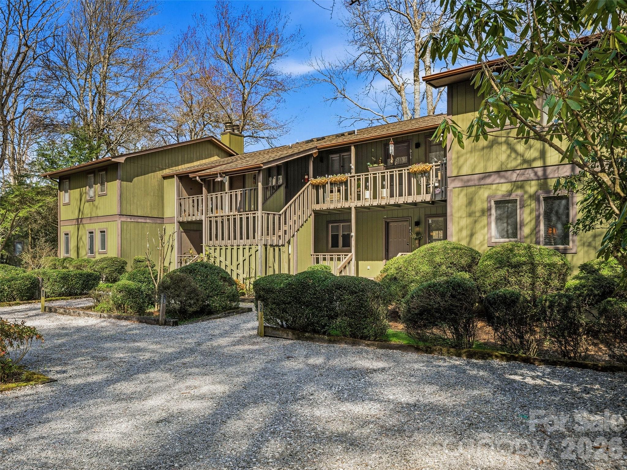 15 Gold Finch Court