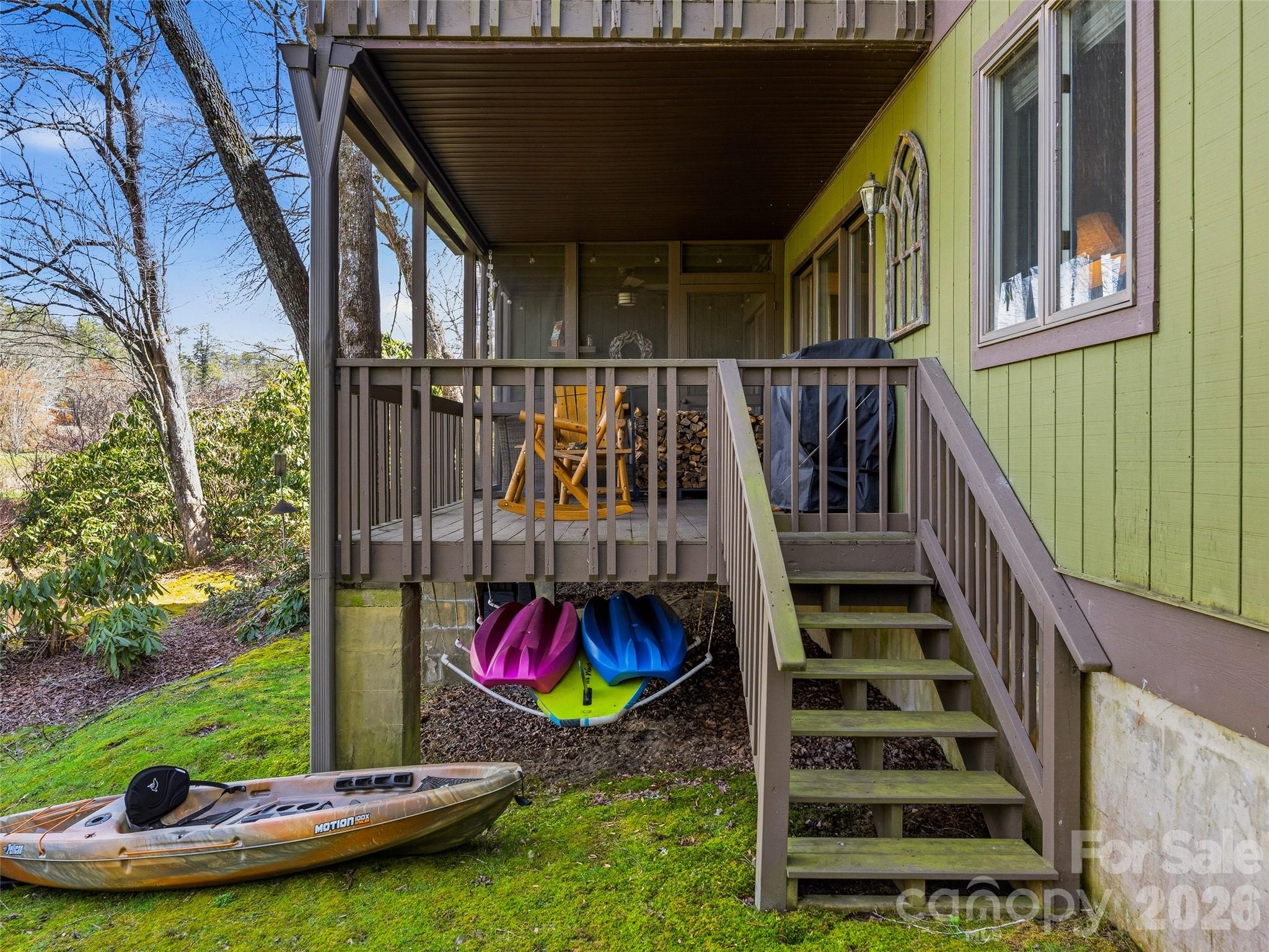 15 Gold Finch Court