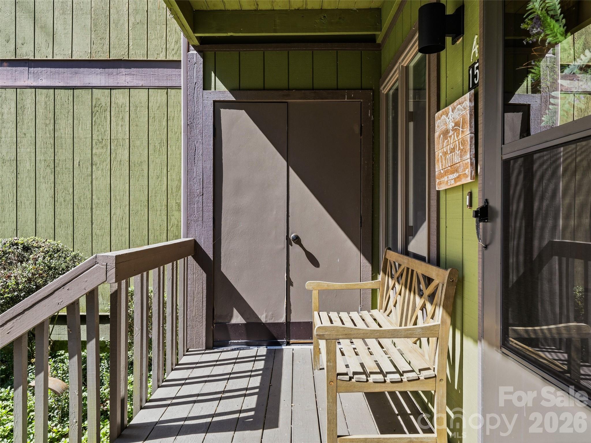 15 Gold Finch Court