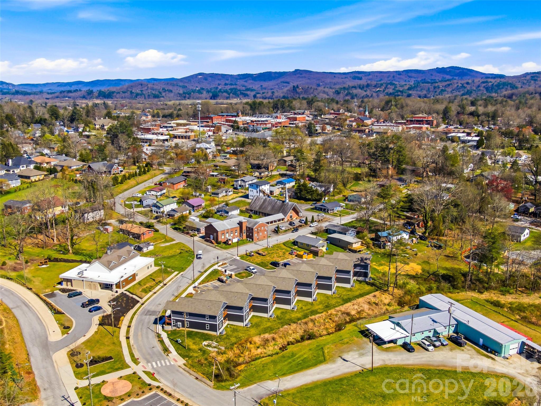 143 Carver Street Unit: 7