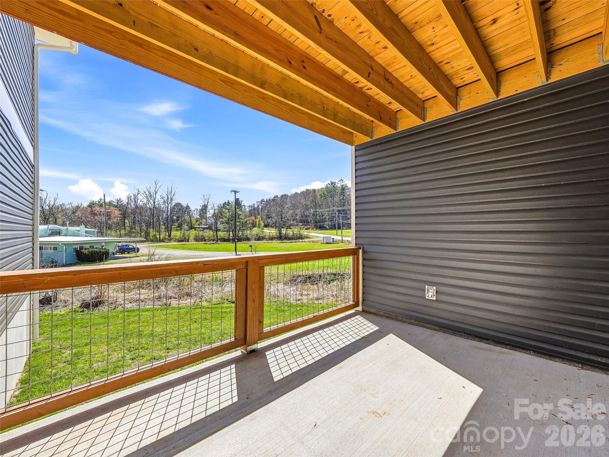 143 Carver Street Unit: 7