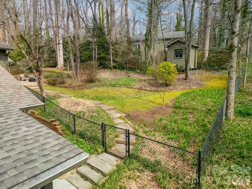 95 Ridgewood Place