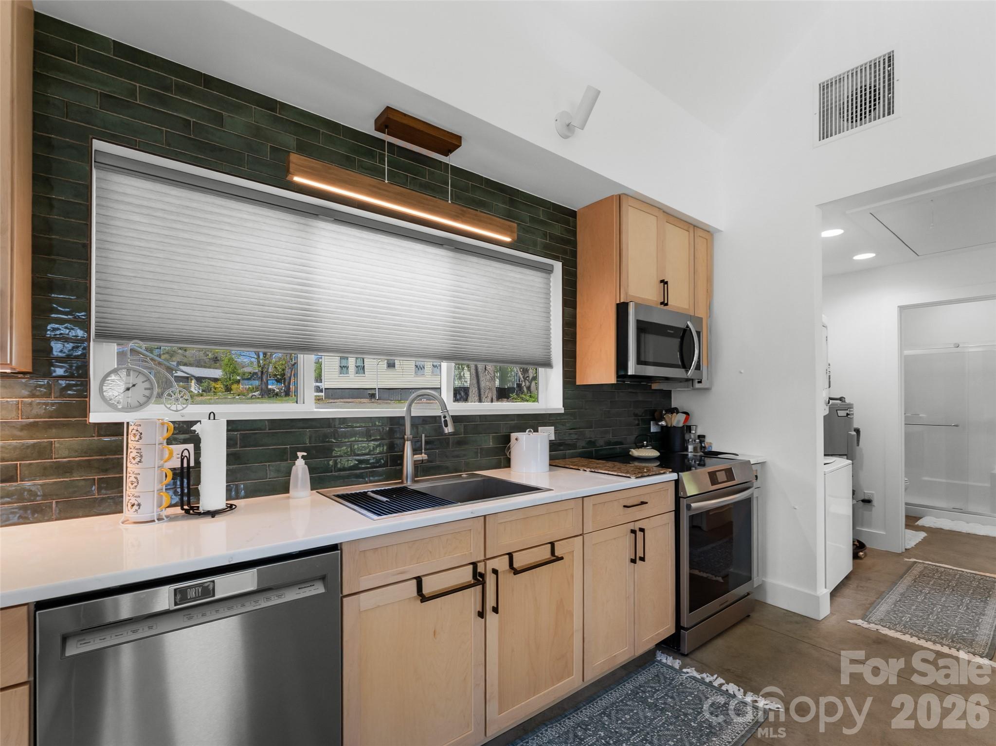60 W Morgan Street