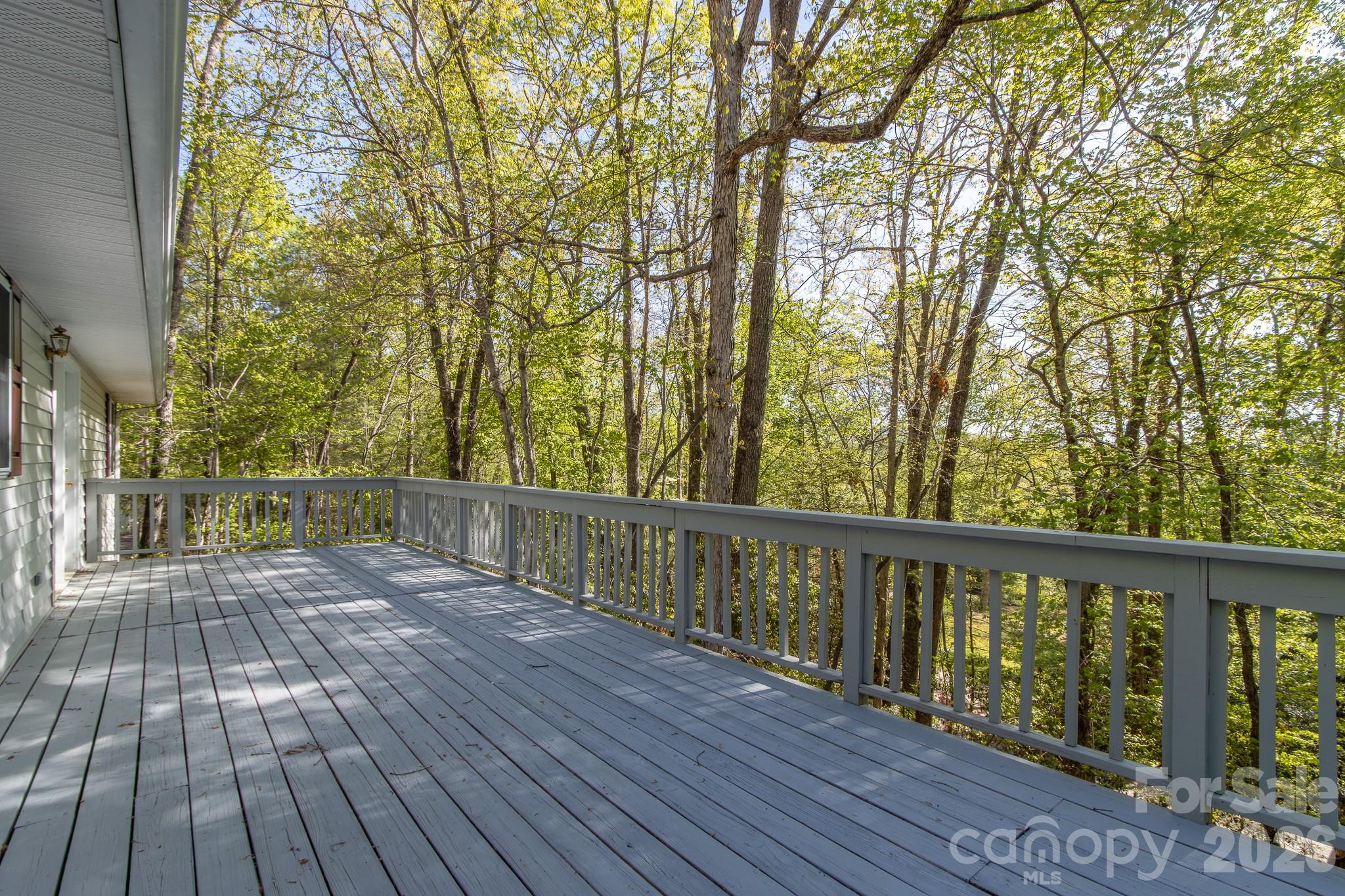 304 Emerald Hills Drive Unit: 14