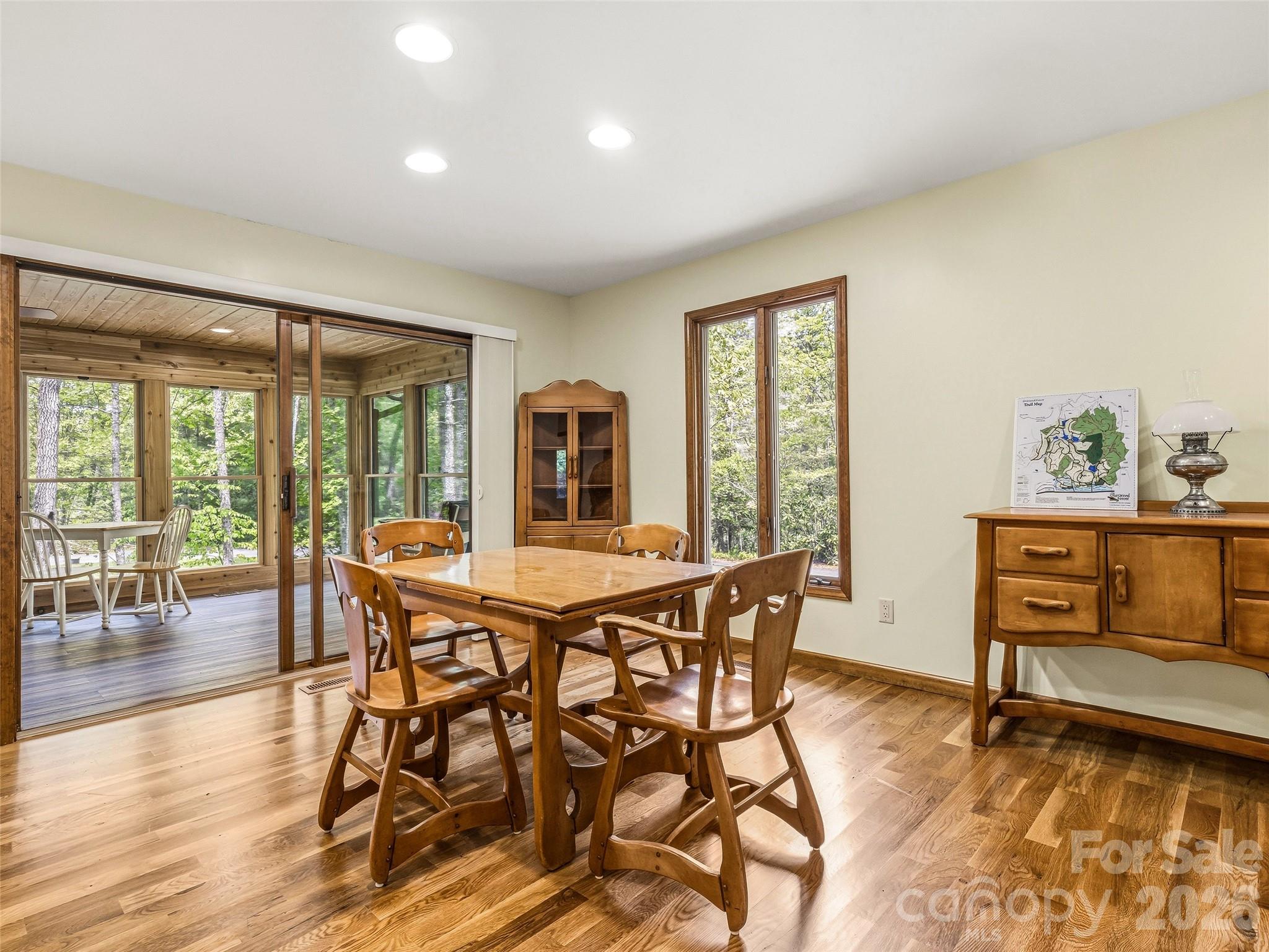 348 Surrey Lane