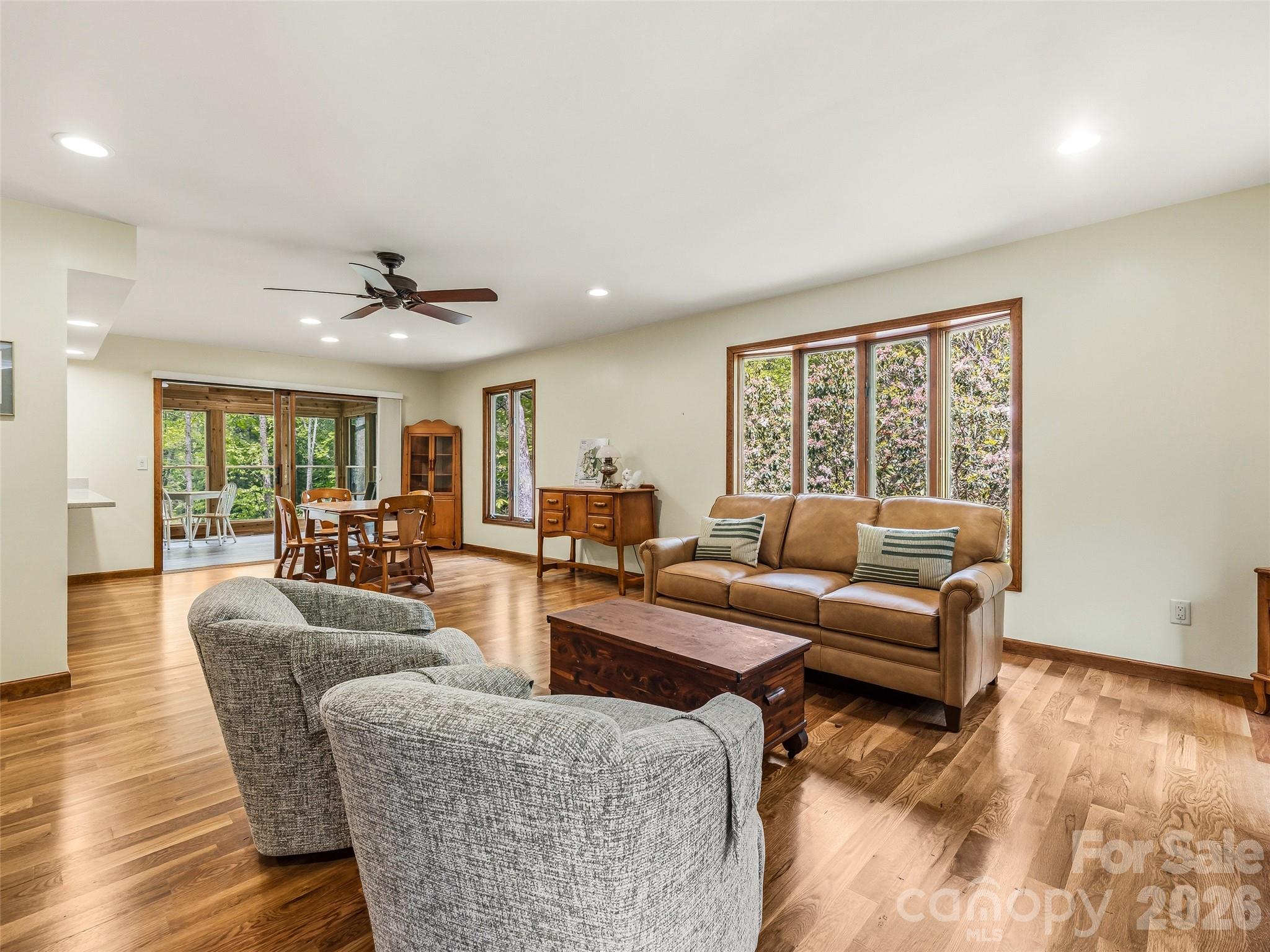 348 Surrey Lane