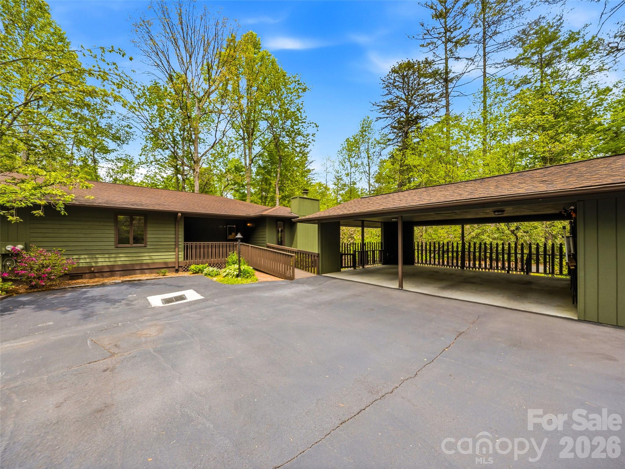 348 Surrey Lane