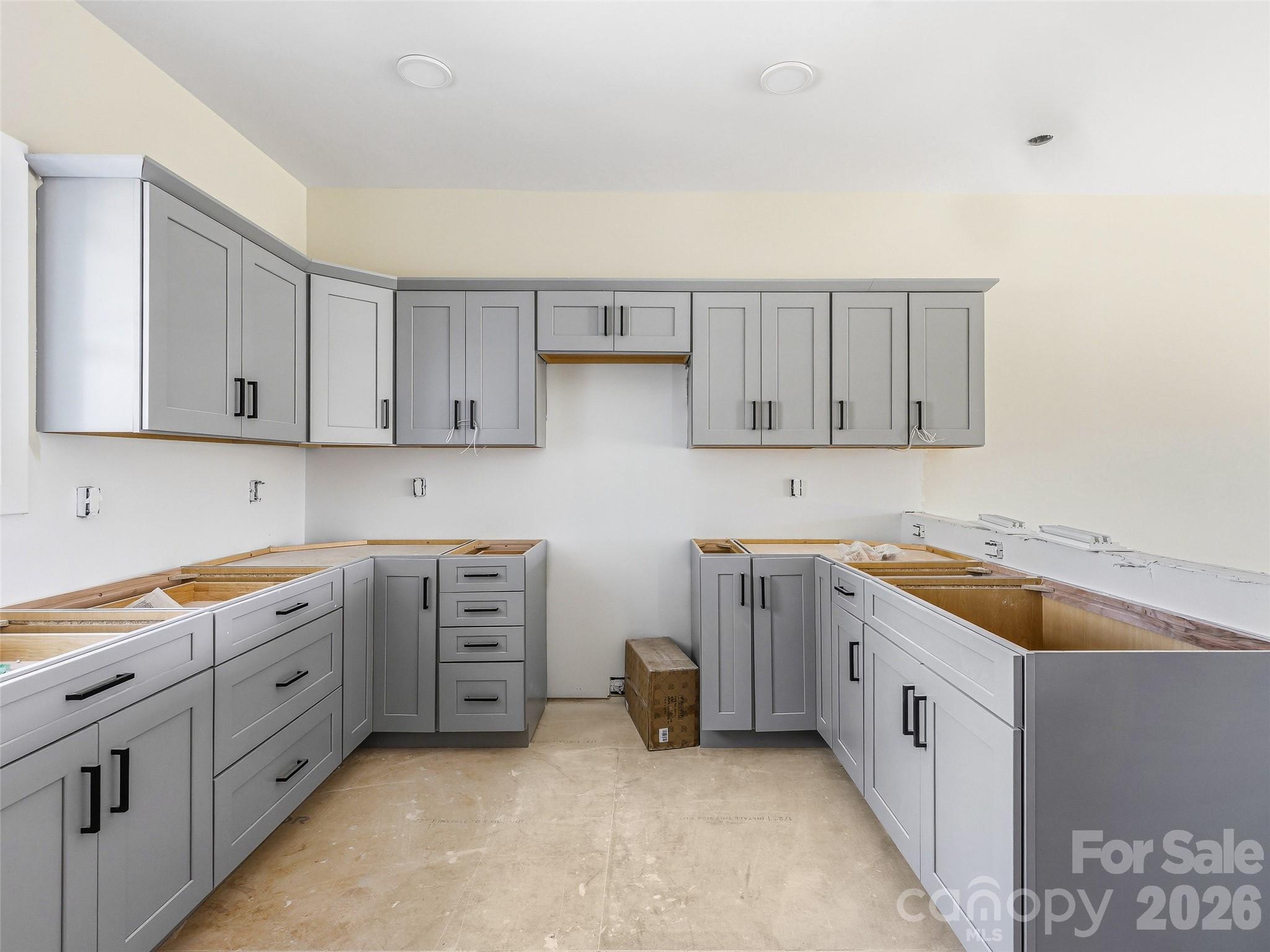 143 Carver Street Unit: 1