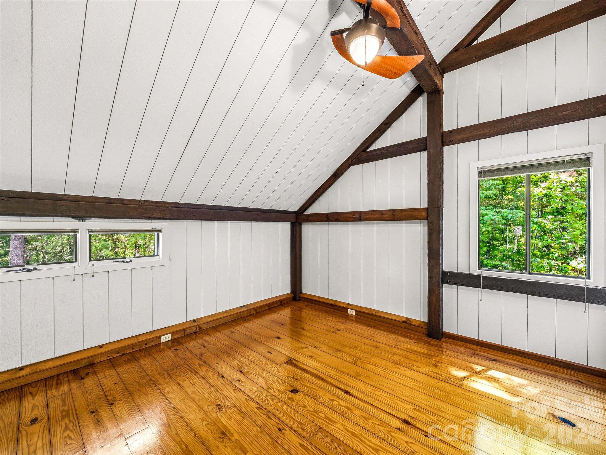 33 Southerland Road