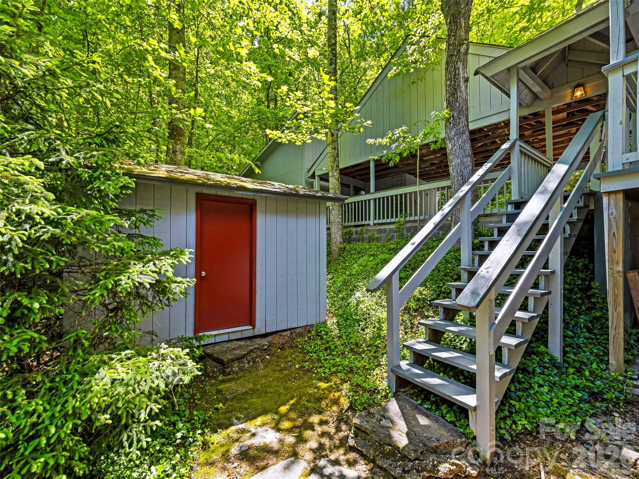 33 Southerland Road