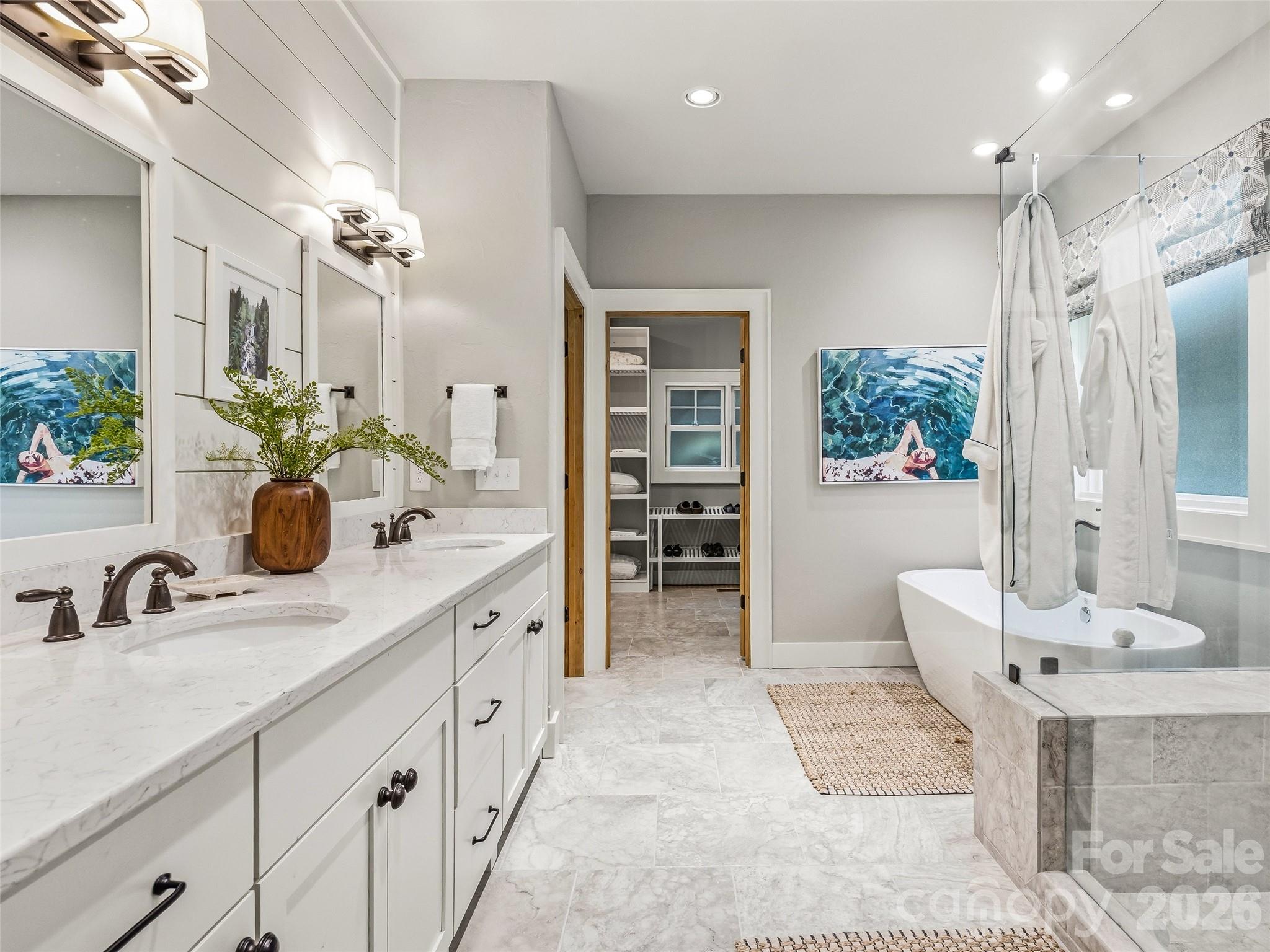 60 Shoreline Drive