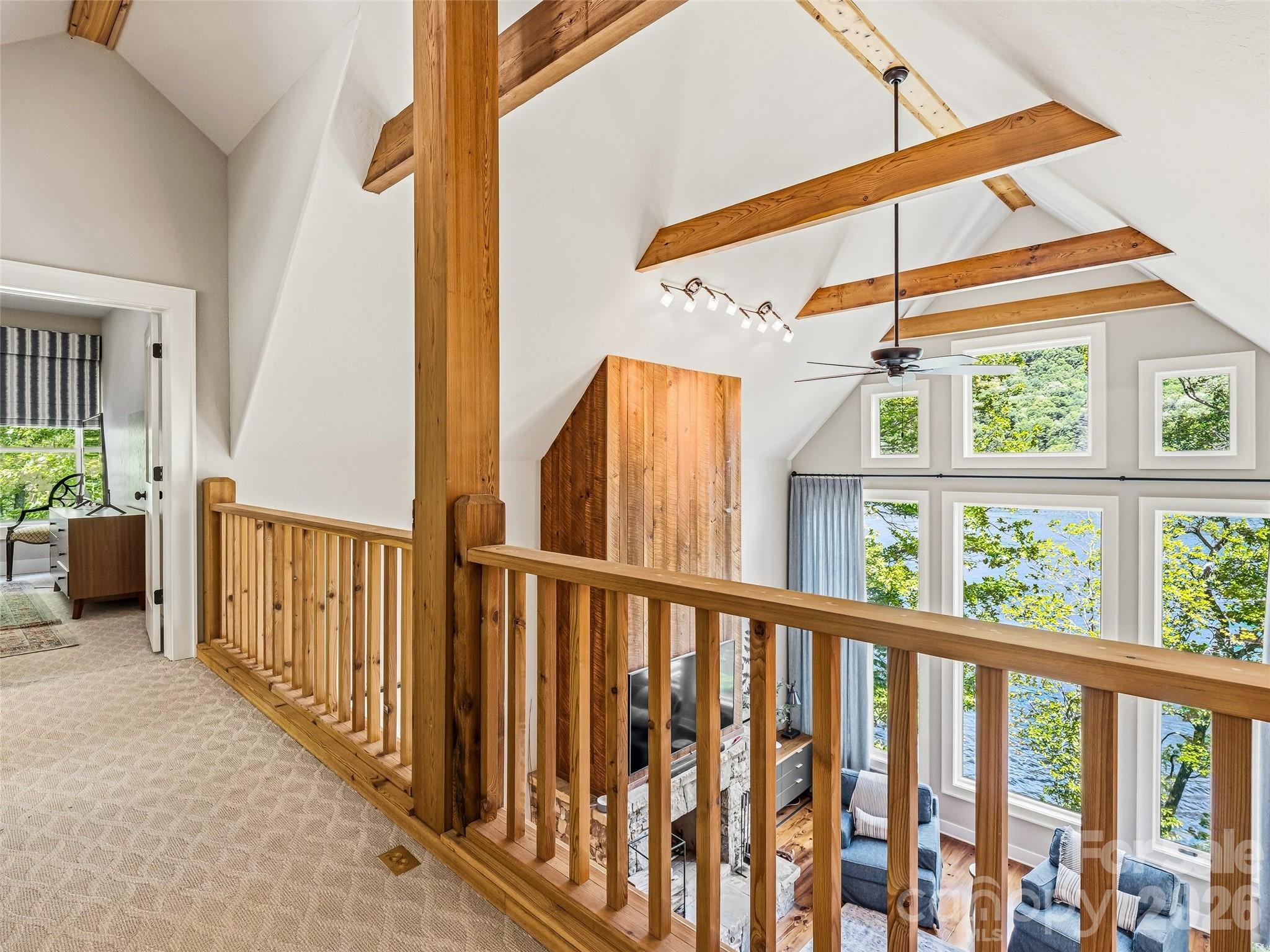 60 Shoreline Drive