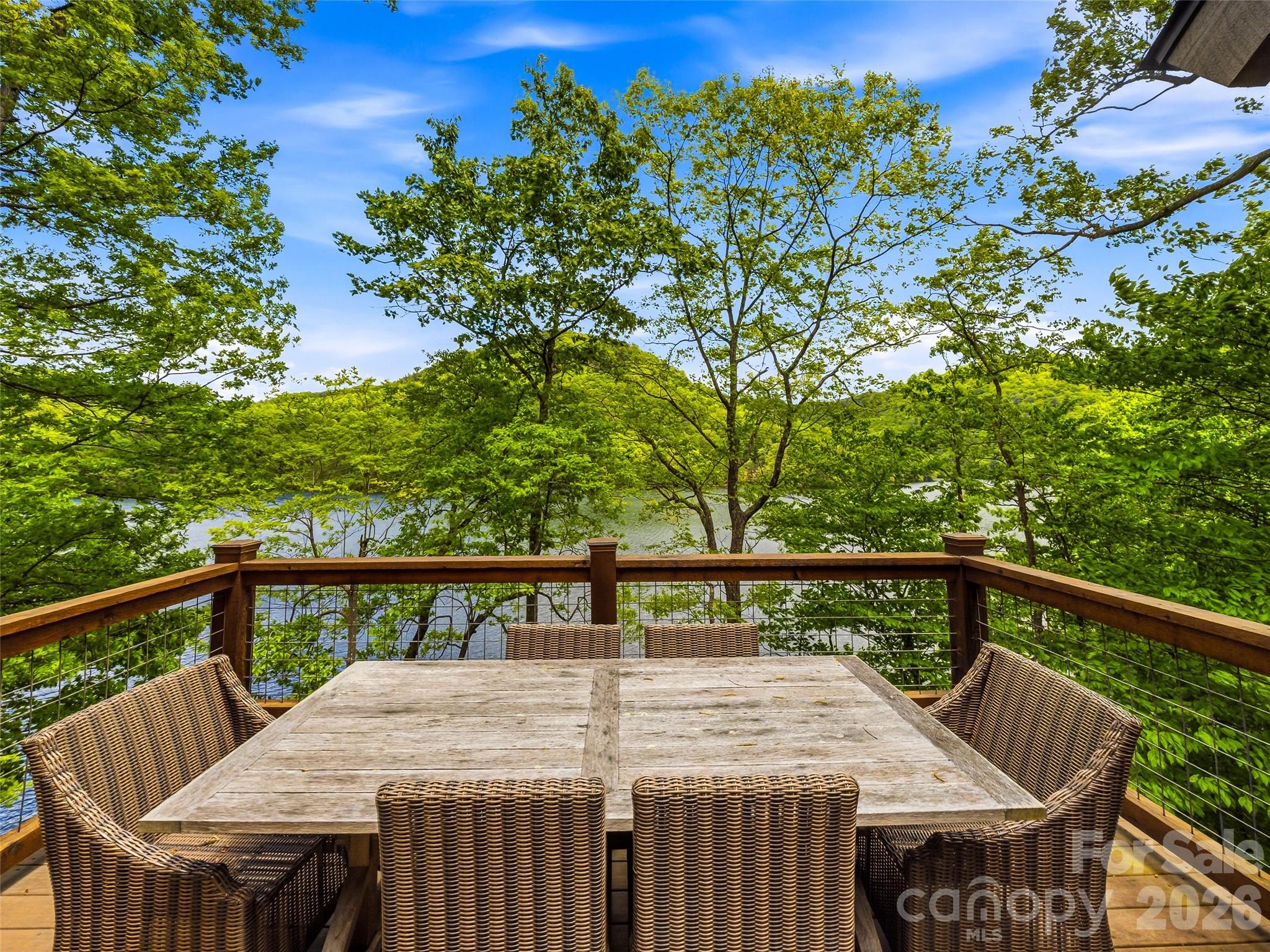 60 Shoreline Drive