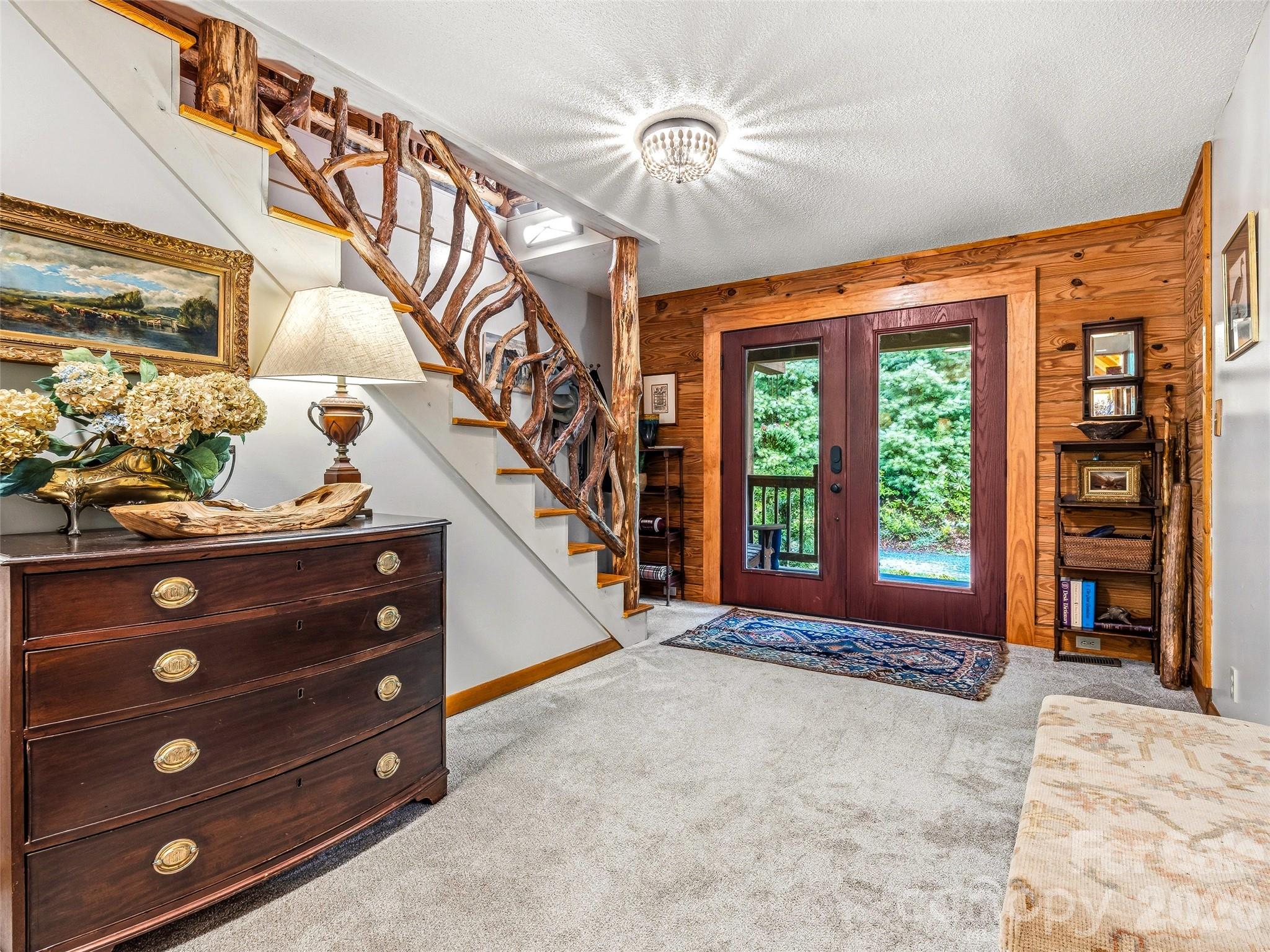 280 Laurel Creek