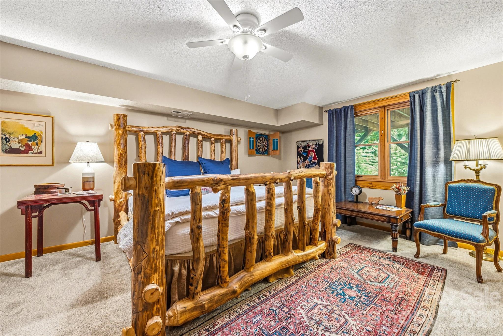 280 Laurel Creek