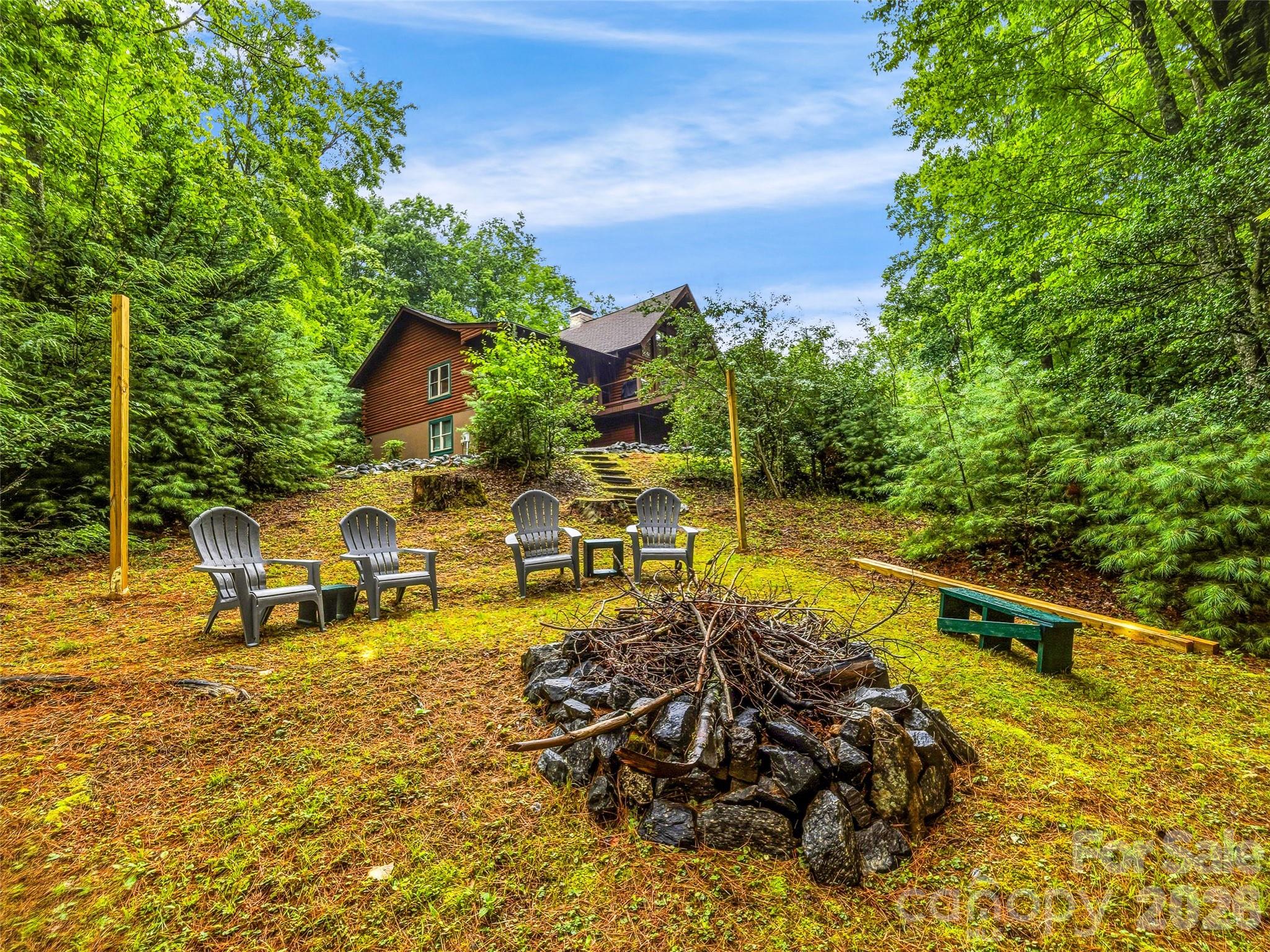 280 Laurel Creek