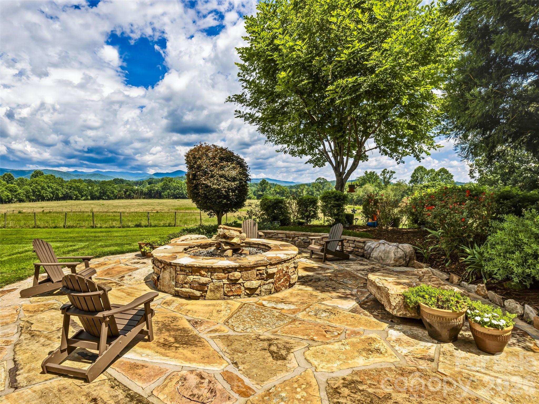 280 Walnut Hollow Road