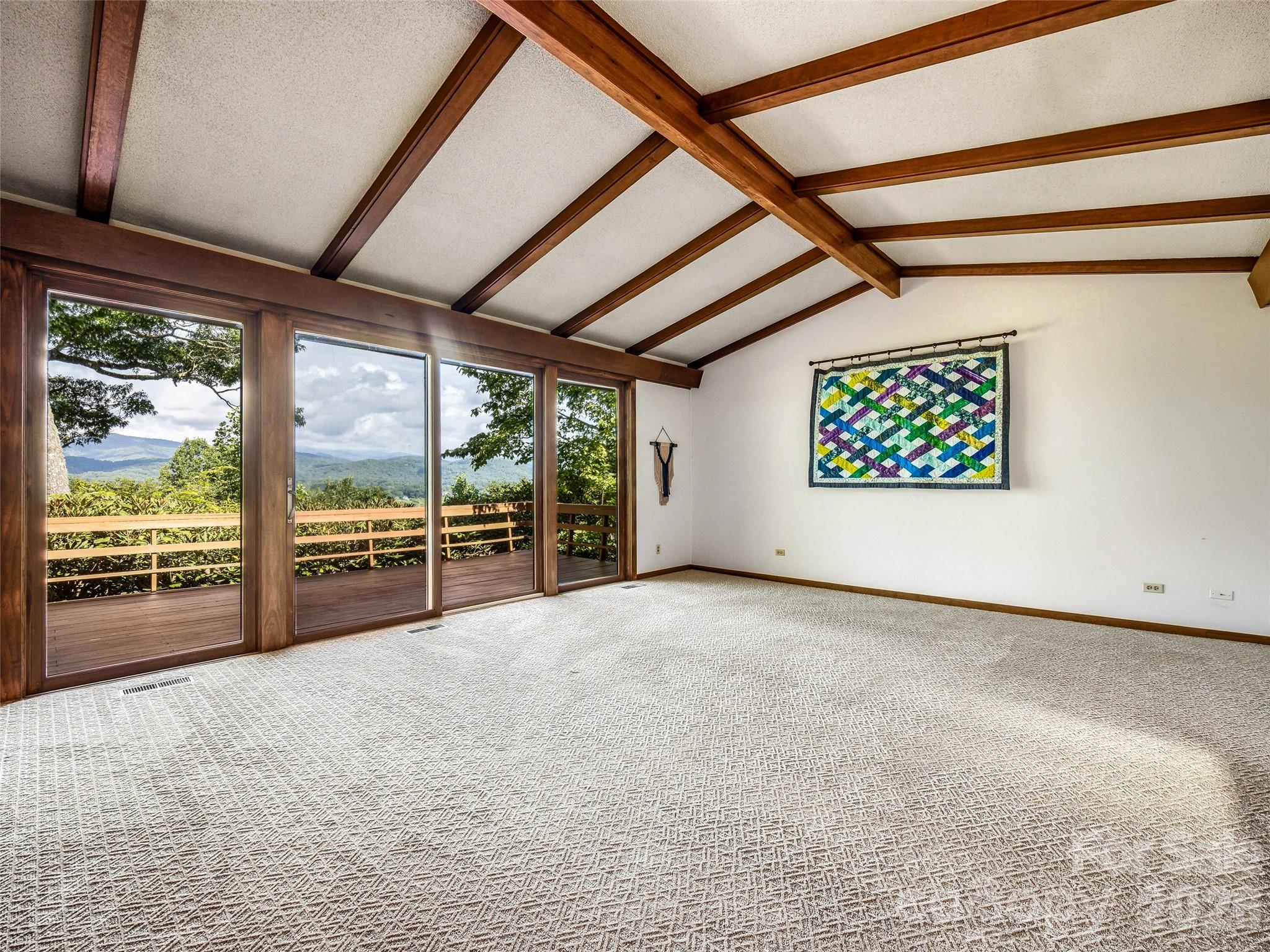 252 Middlemount Road