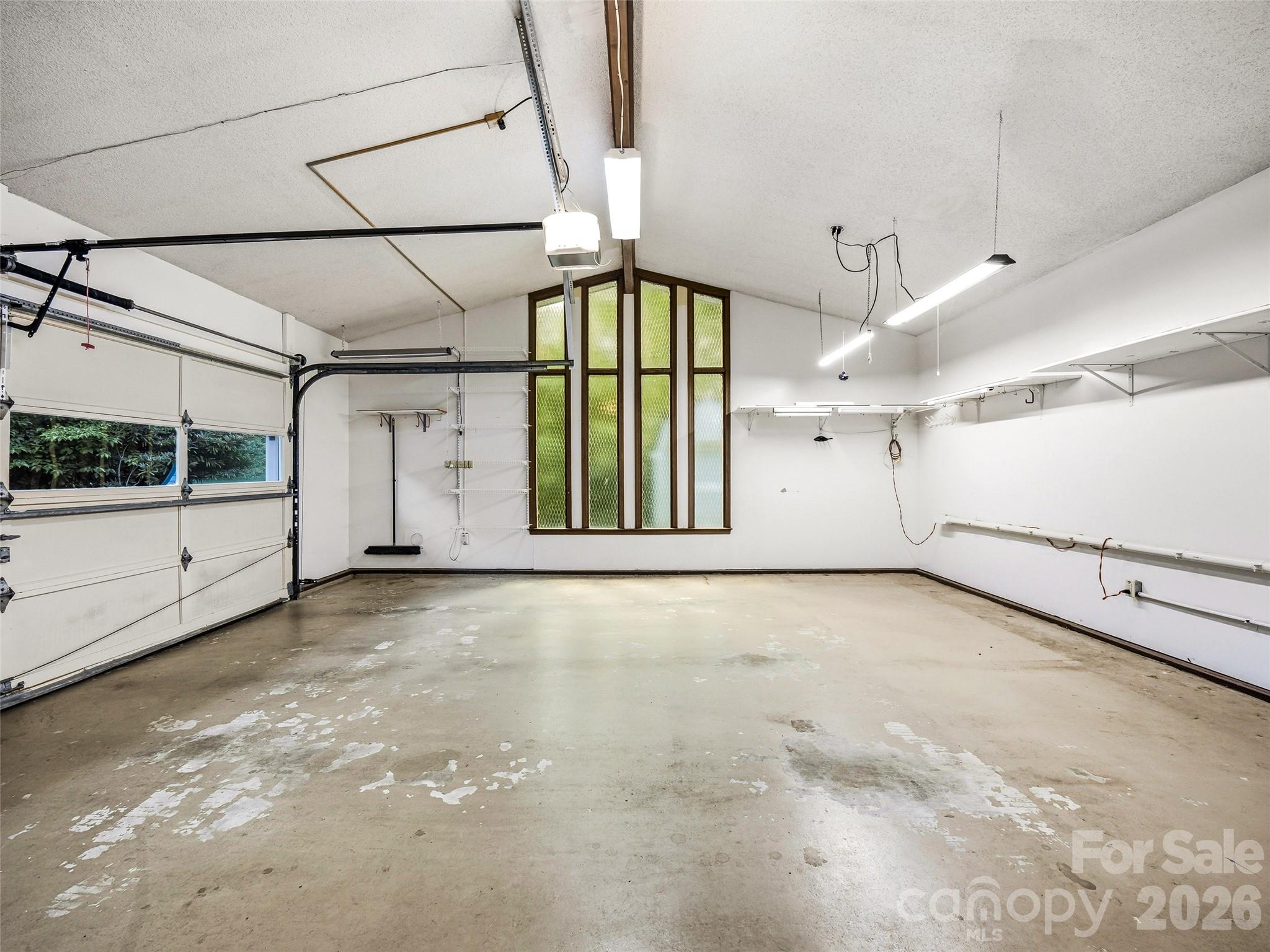 252 Middlemount Road